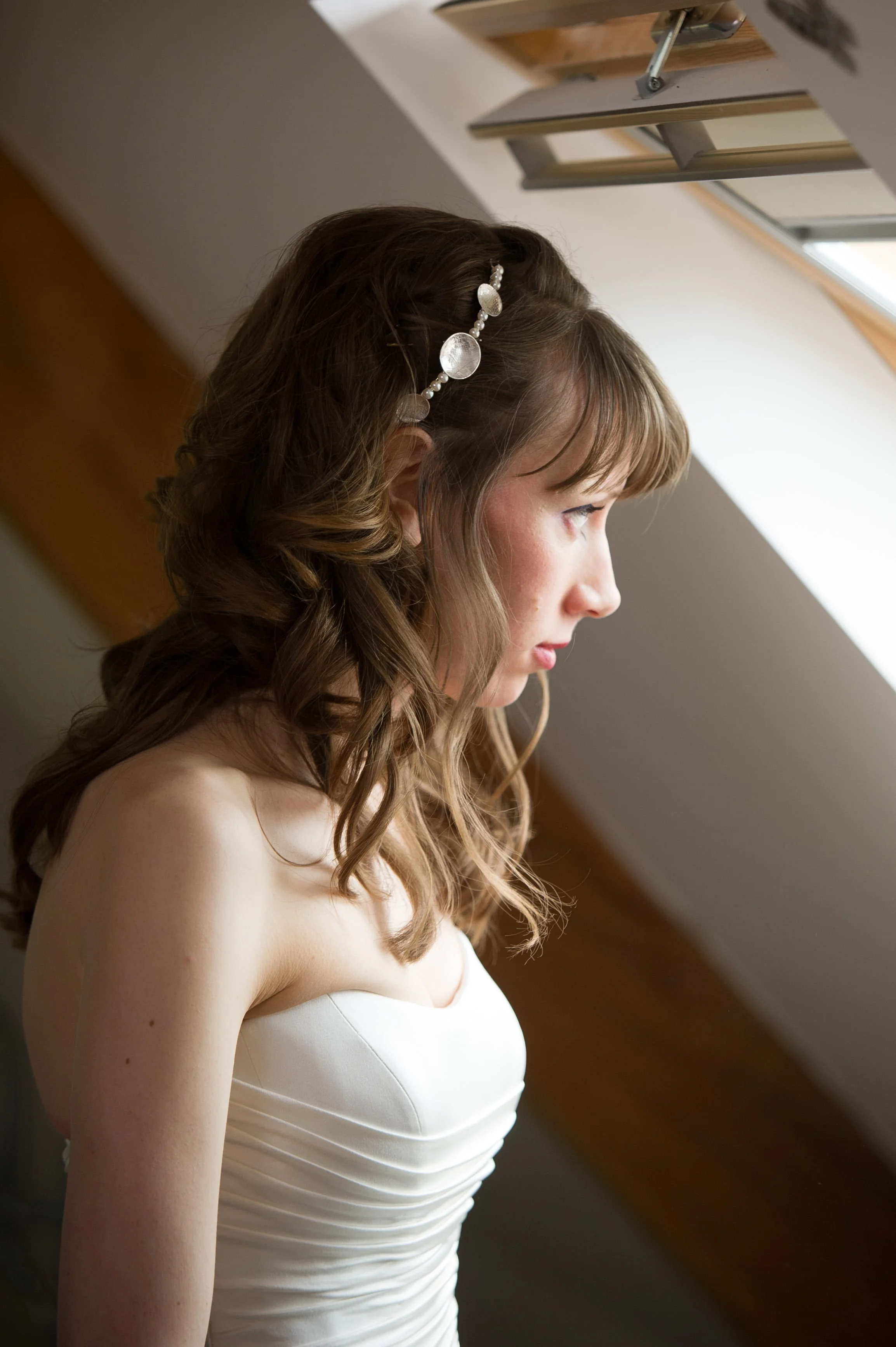 Lace embossed silver and pearl bridal hair accessory