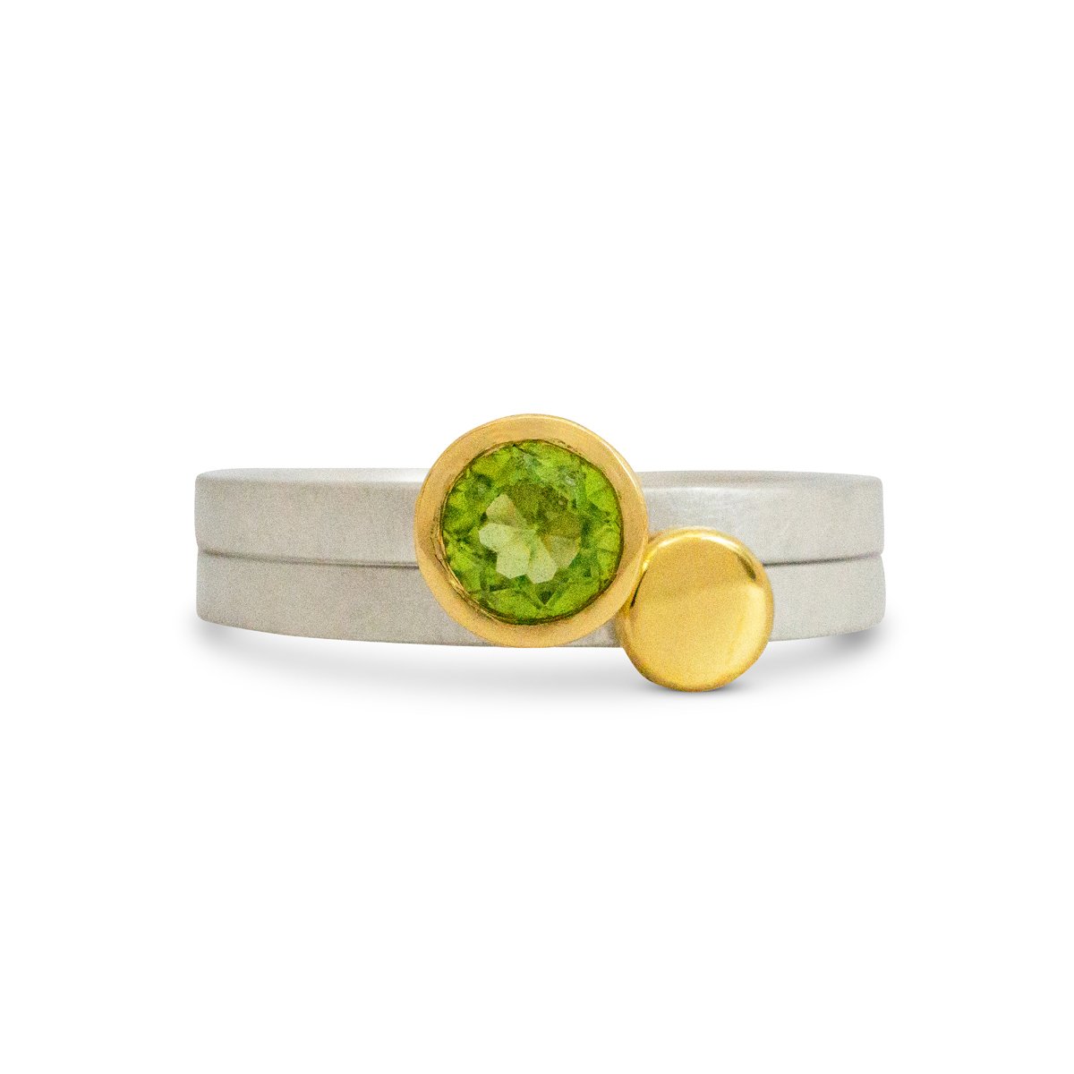 Kate-Phipps-Stacking-rings-peridot-gold-nugget-pair-stacked.jpg