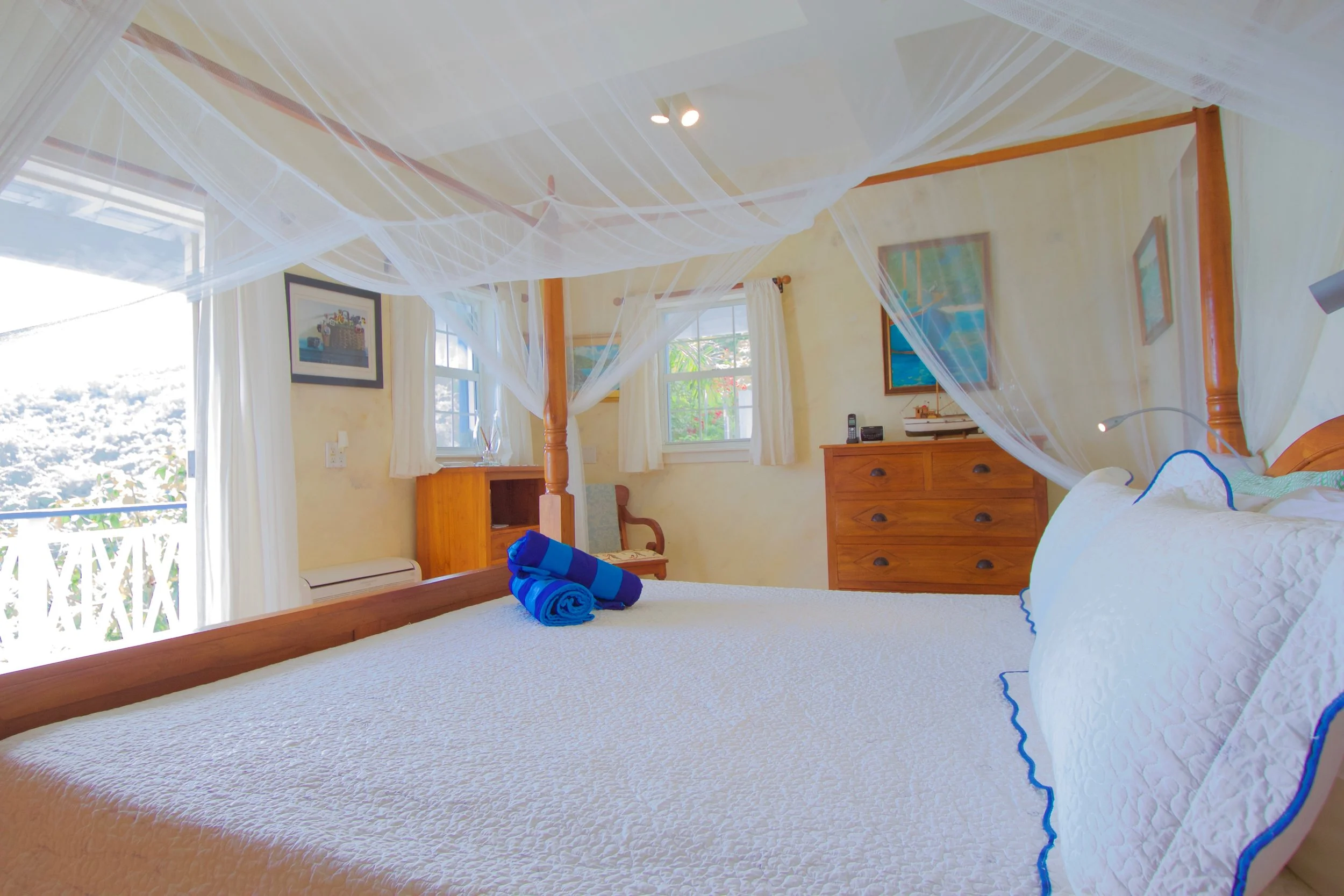 Sea Rock - Caribbean Islands Villa interior view 3
