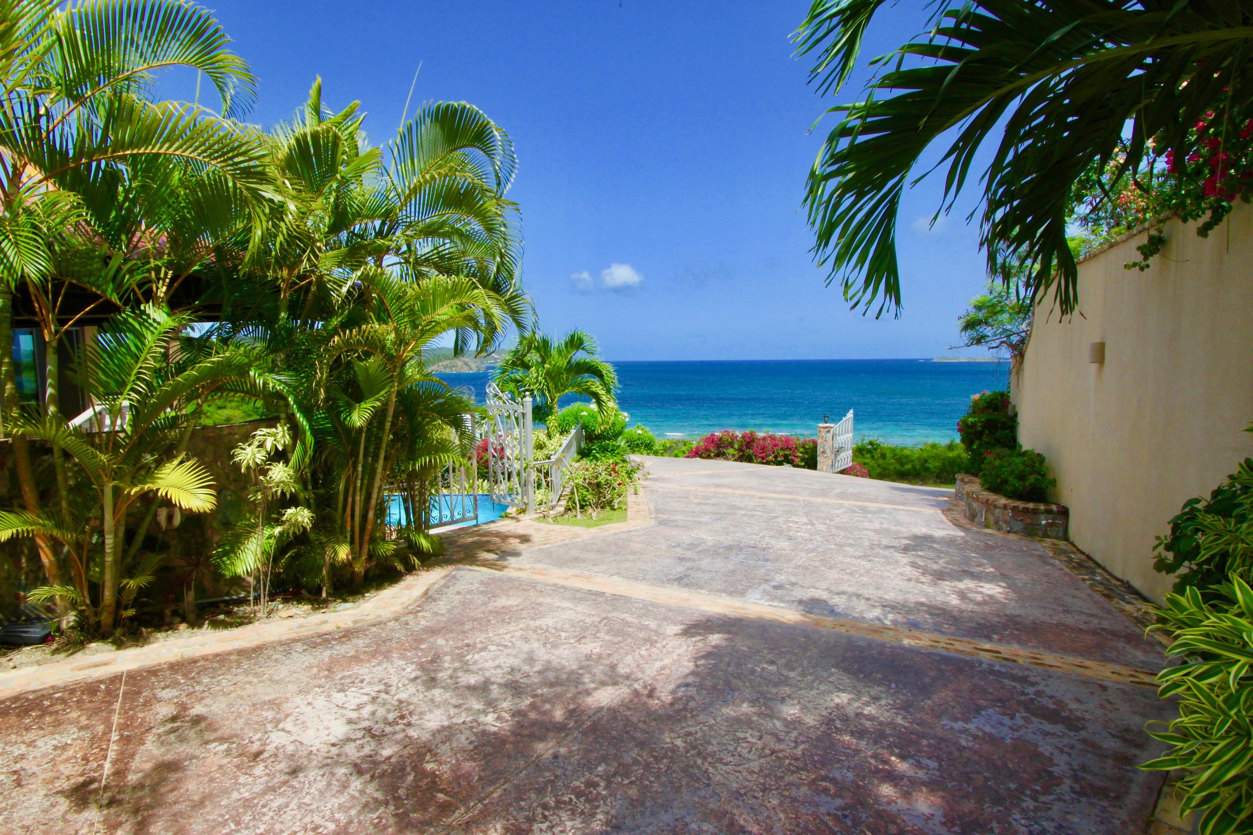 Secret Seashell 3 bedroom St John Villa Rental with Infinity Pool 23 (Copy)