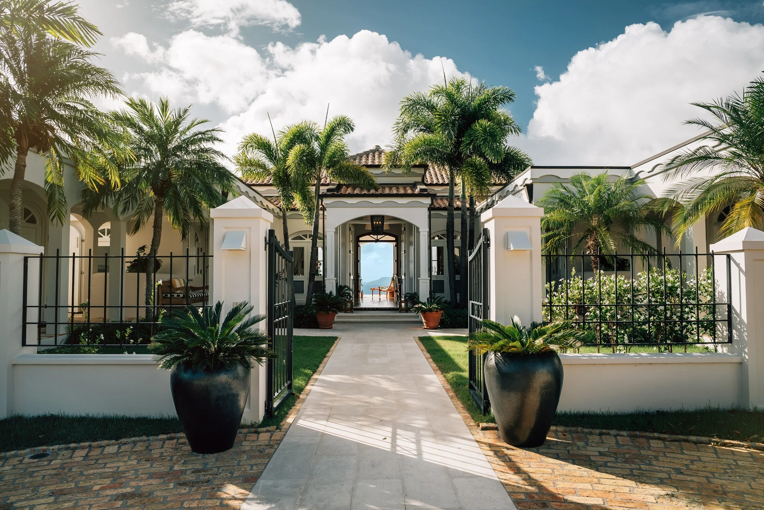 Hawksview estate_Entrance from courtyard 2.jpg
