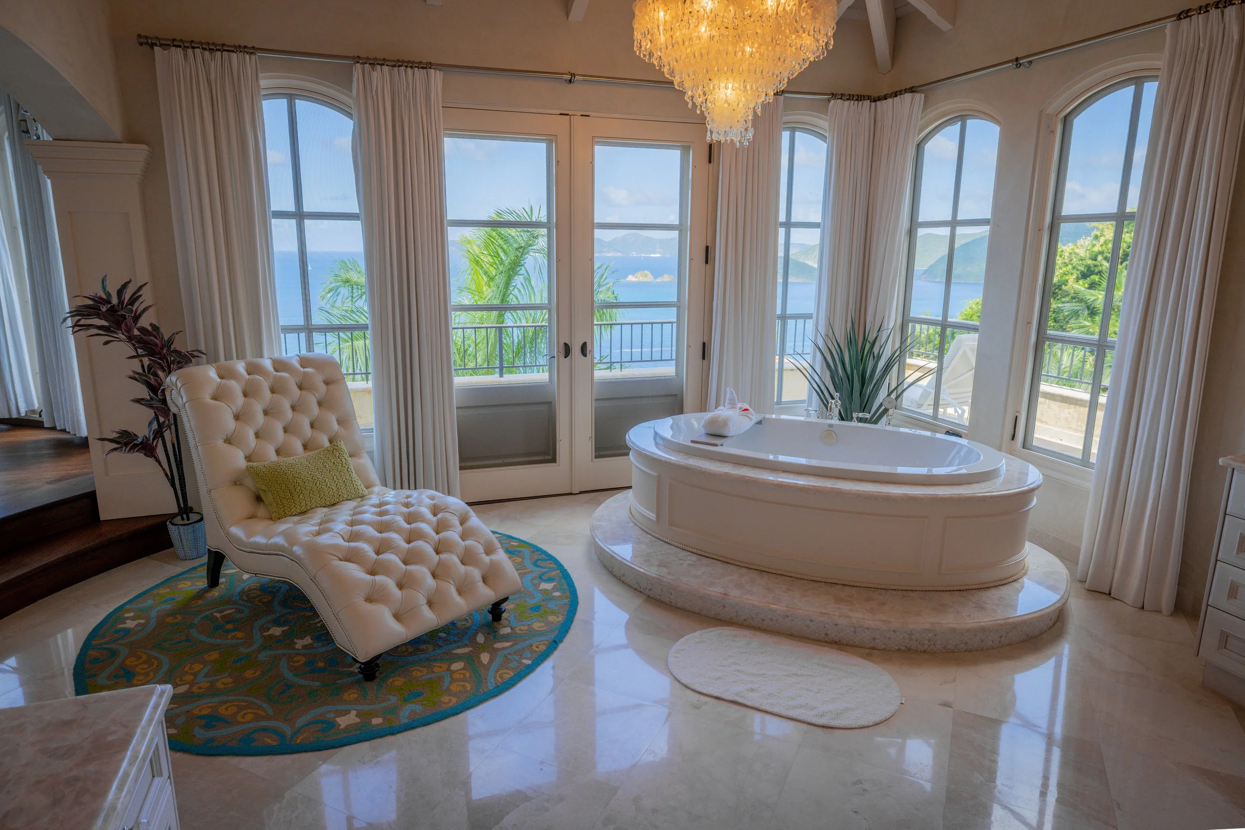Primary king suite's en-suite bathroom that is unmatched on the island