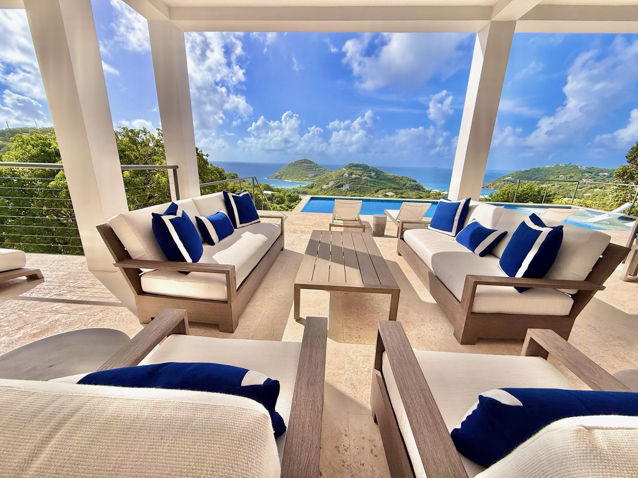 Amazing outdoor luxury lounge areas