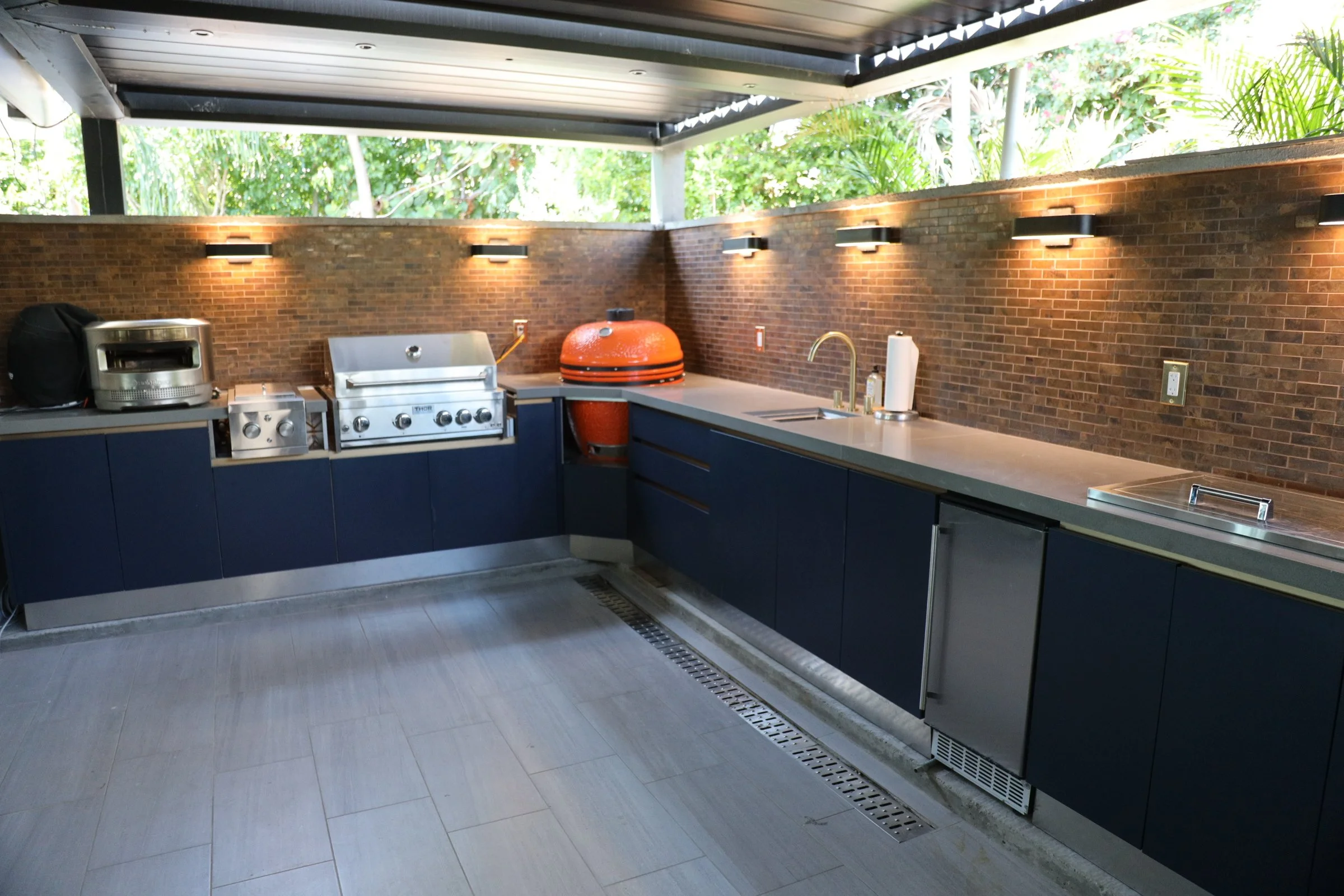 CI2A5528_bbq.JPG