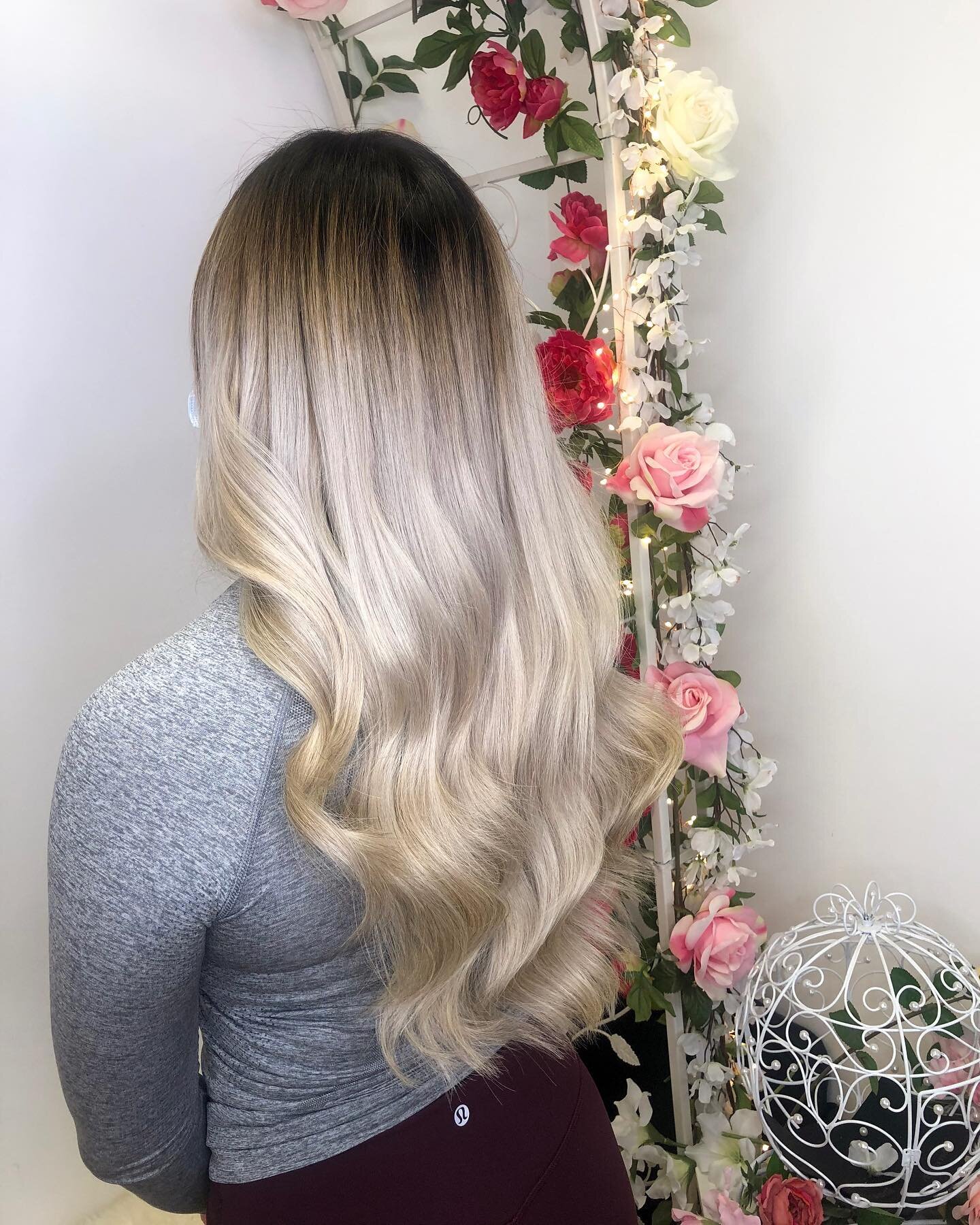 Adding length and volume in all the right places really make these gorgeous ash tones shine✨