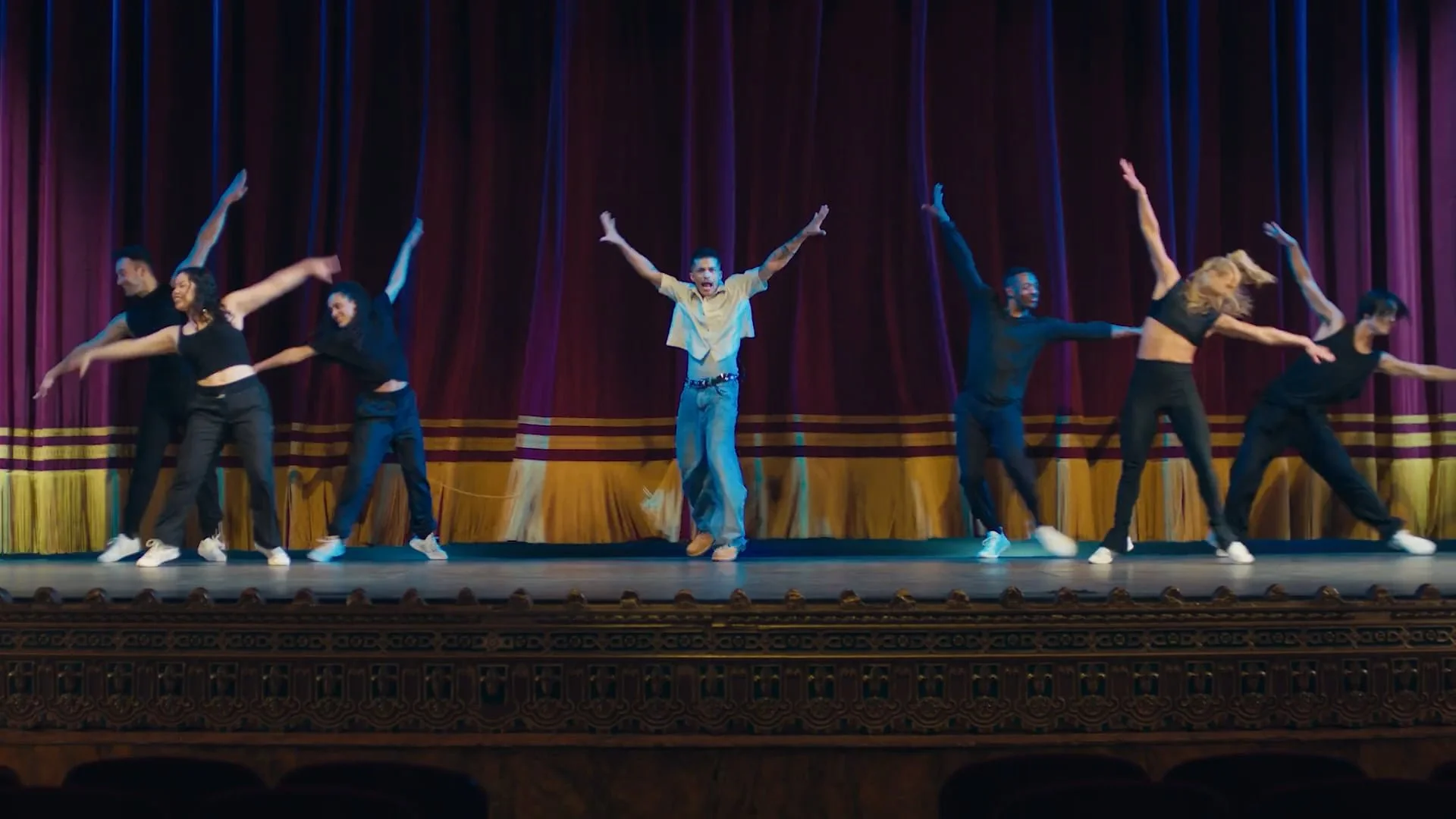 Youtube | Theater Kid Energy