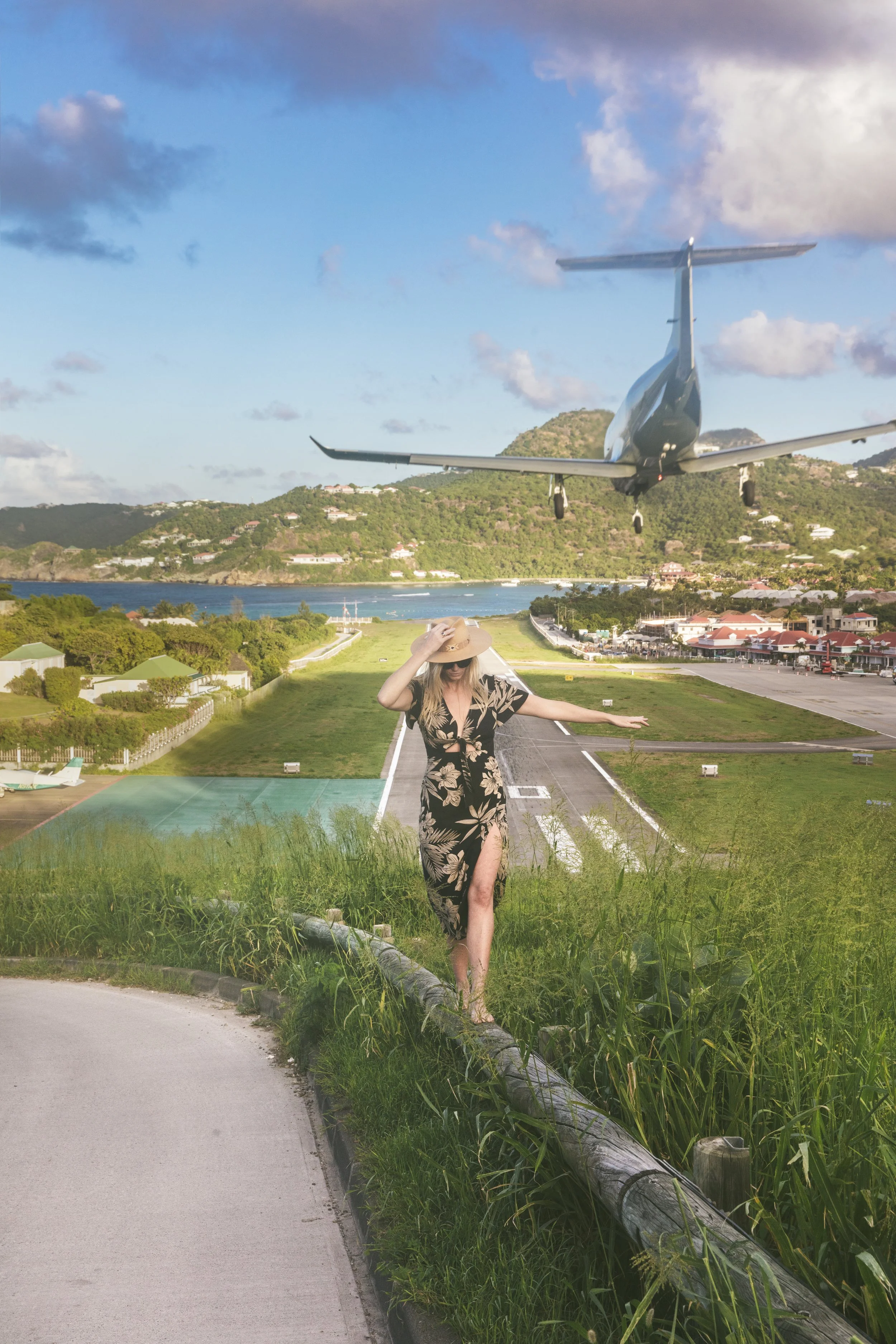 StBarthsPlaneSocial_002.jpg