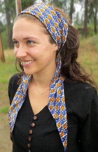 recycled sari triangle scarf by Ganesh .