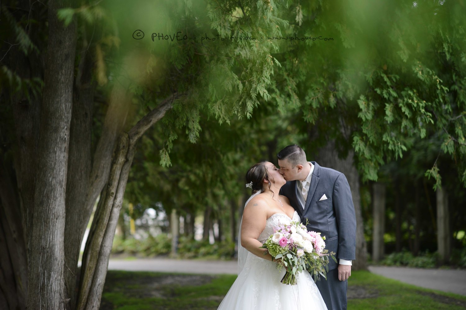 Amanda + Matt | White Bear Lake, MN