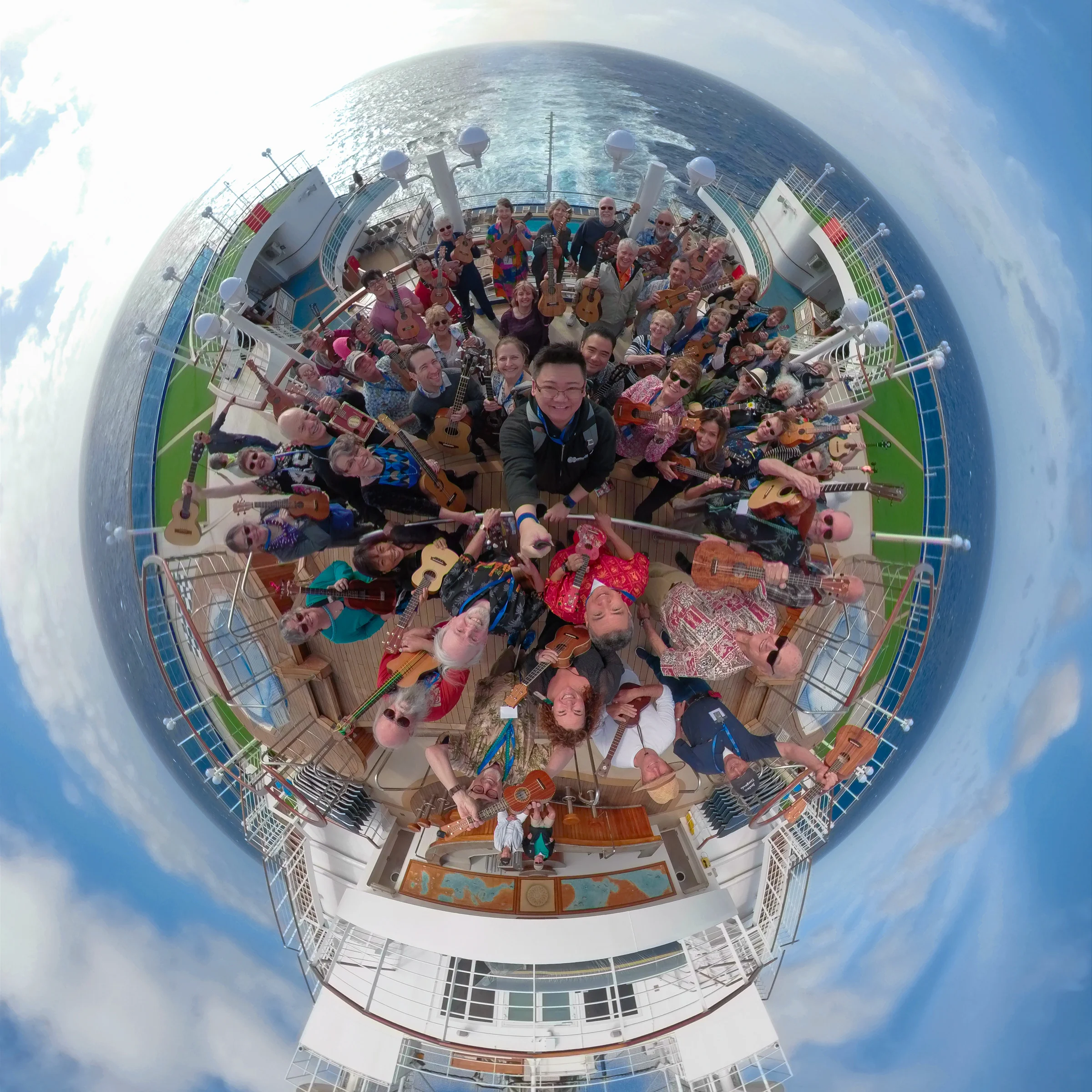 2019 - Uke Cruise to Mexico - Group Photo!