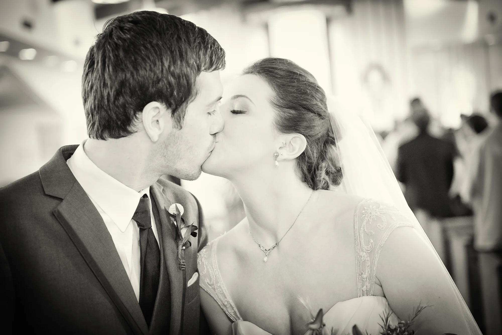 Wedding Photographers-Colonial Country Club-Tori and Chris-12.jpg