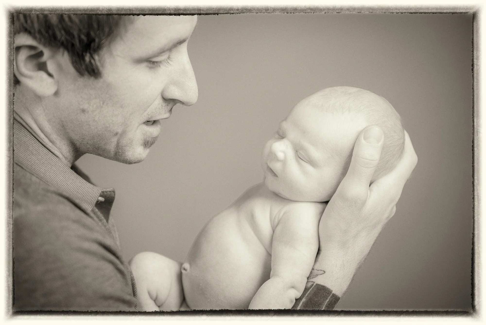 Children Photographers-Fort Myers-Roman 1 week-3.jpg