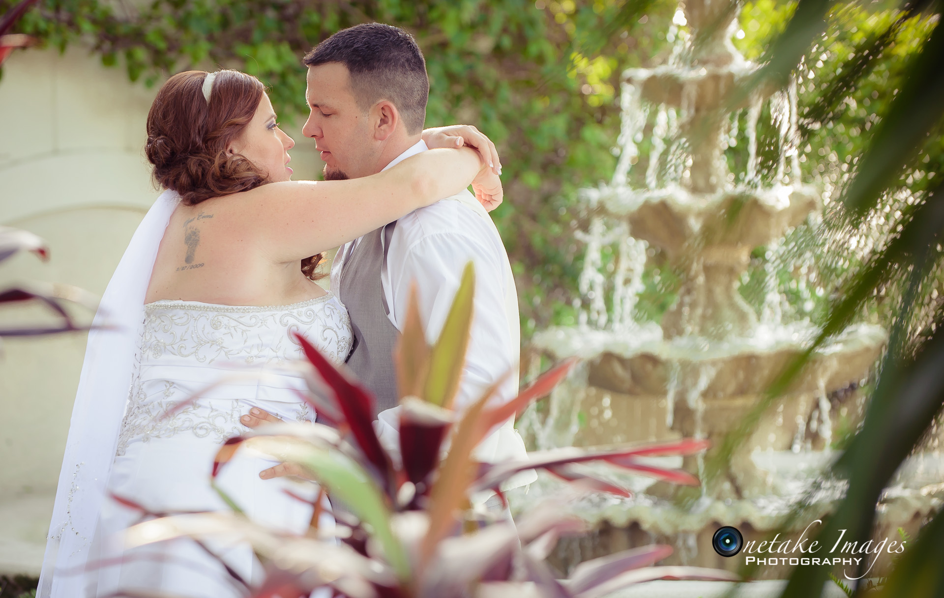 Wedding Photographer-Erin and Eric-The Strand Naples-0045.jpg