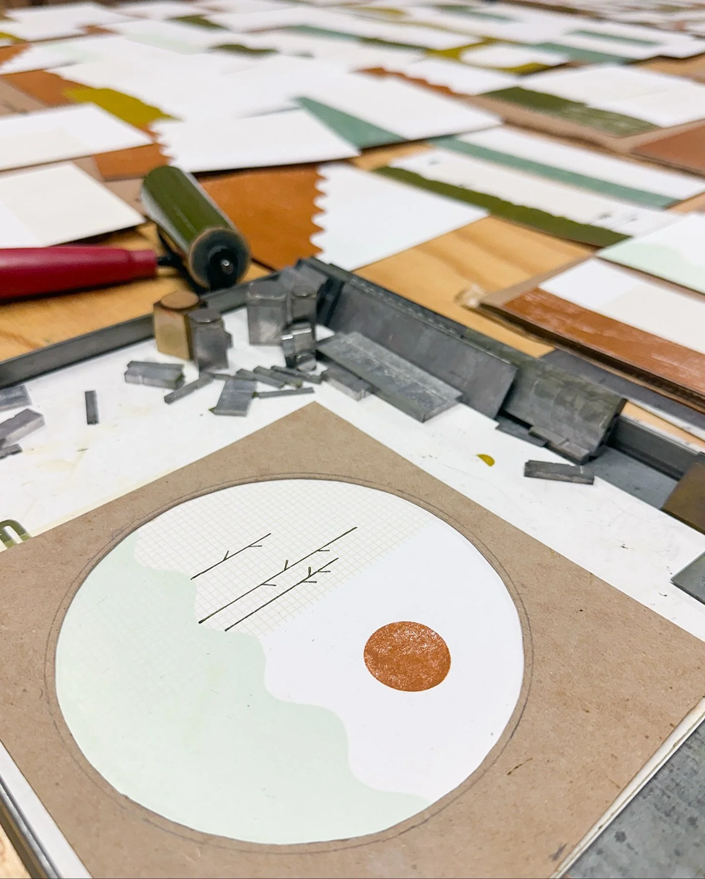 Some peeks behind the scenes working on some larger one-of-a-kind framed landscapes prints for my first Holiday Shop Update happening next Thursday the 20th at Noon EST! 👀
⠀⠀⠀⠀⠀⠀⠀⠀⠀
These pieces are similar to my Petite Prints but larger &amp; a var