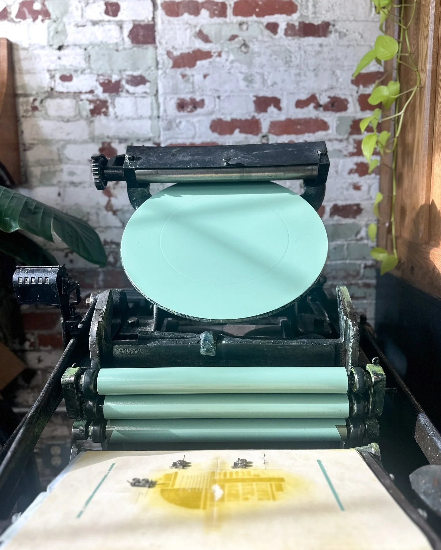 The Annual Online Seconds Sale is coming next week: March 11-13th! This sale is 3 DAYS ONLY with new seconds &amp; samples prints being added to the sale each morning! 
⠀⠀⠀⠀⠀⠀⠀⠀⠀
What&rsquo;s a second? A second is an original print with some minor fl