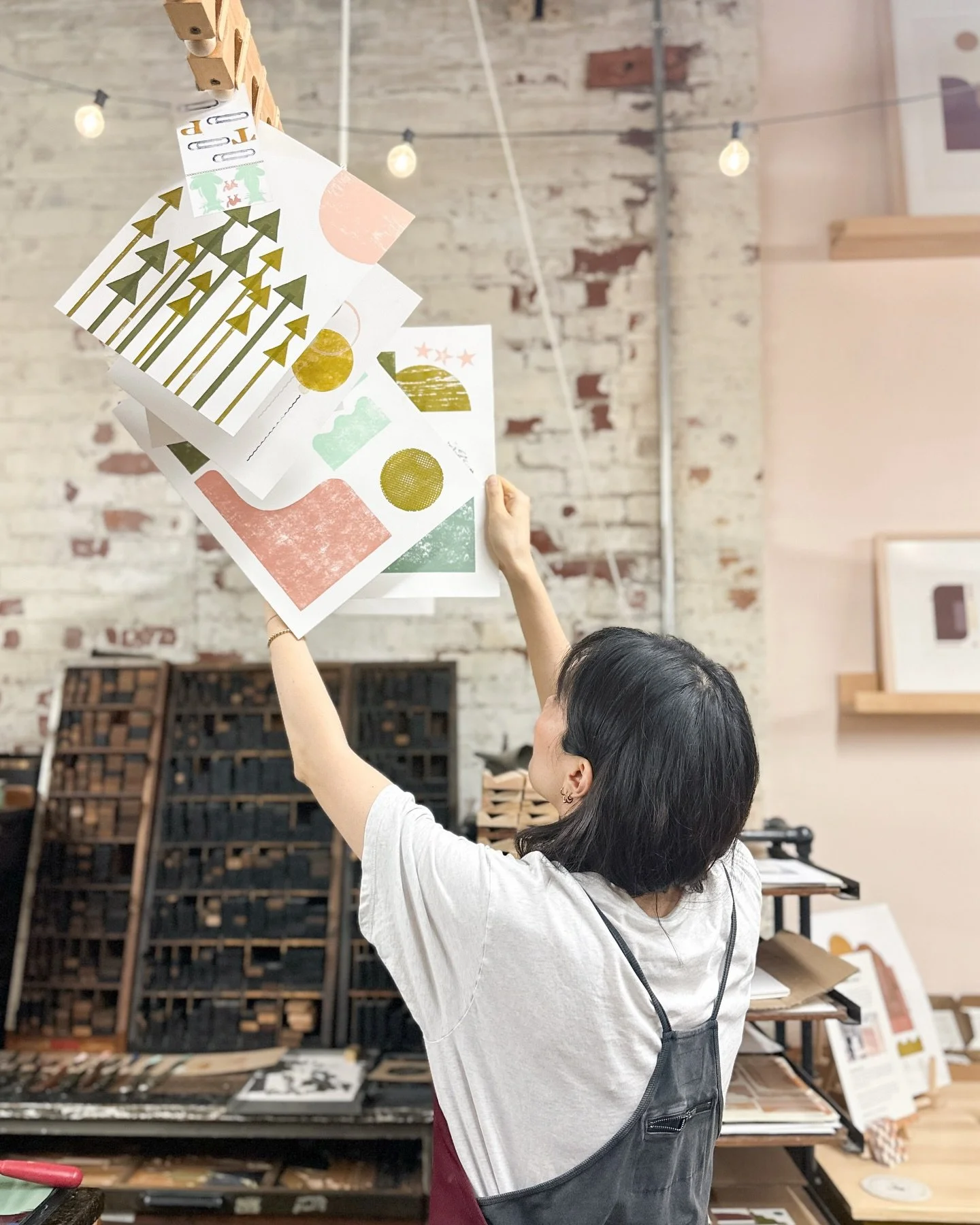 More 2026 Workshops just launched on my site, and there&rsquo;s some ✨NEW✨ ones in the line-up too! 👀
⠀⠀⠀⠀⠀⠀⠀⠀⠀
Still in search of a Mother&rsquo;s Day gift? A pair of workshop tickets for you and mom make for a great experience gift you won&rsquo;t
