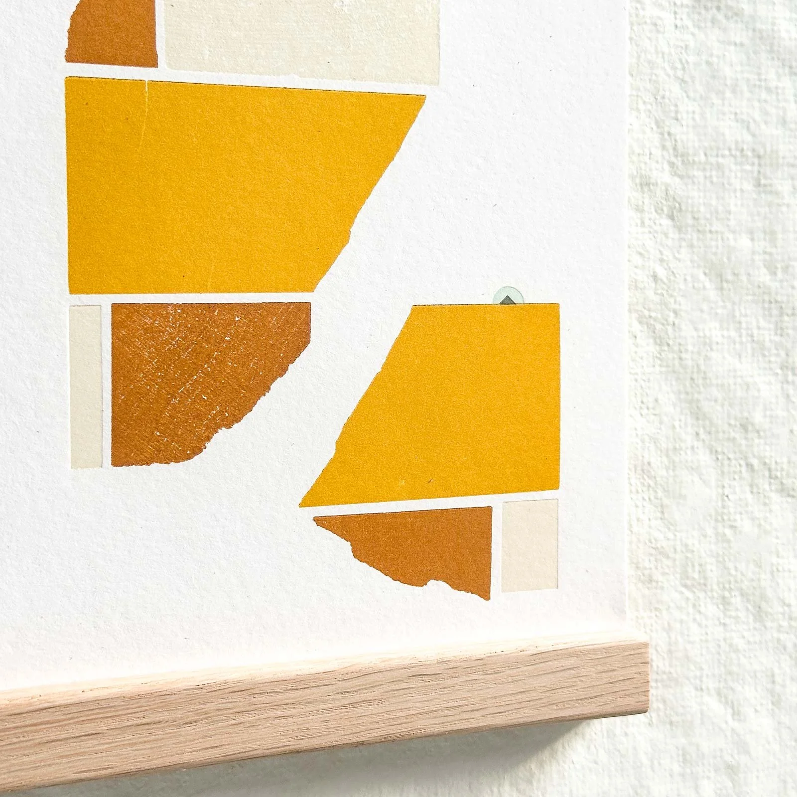 fault-lines-print-magnetic-frame-detail.jpg