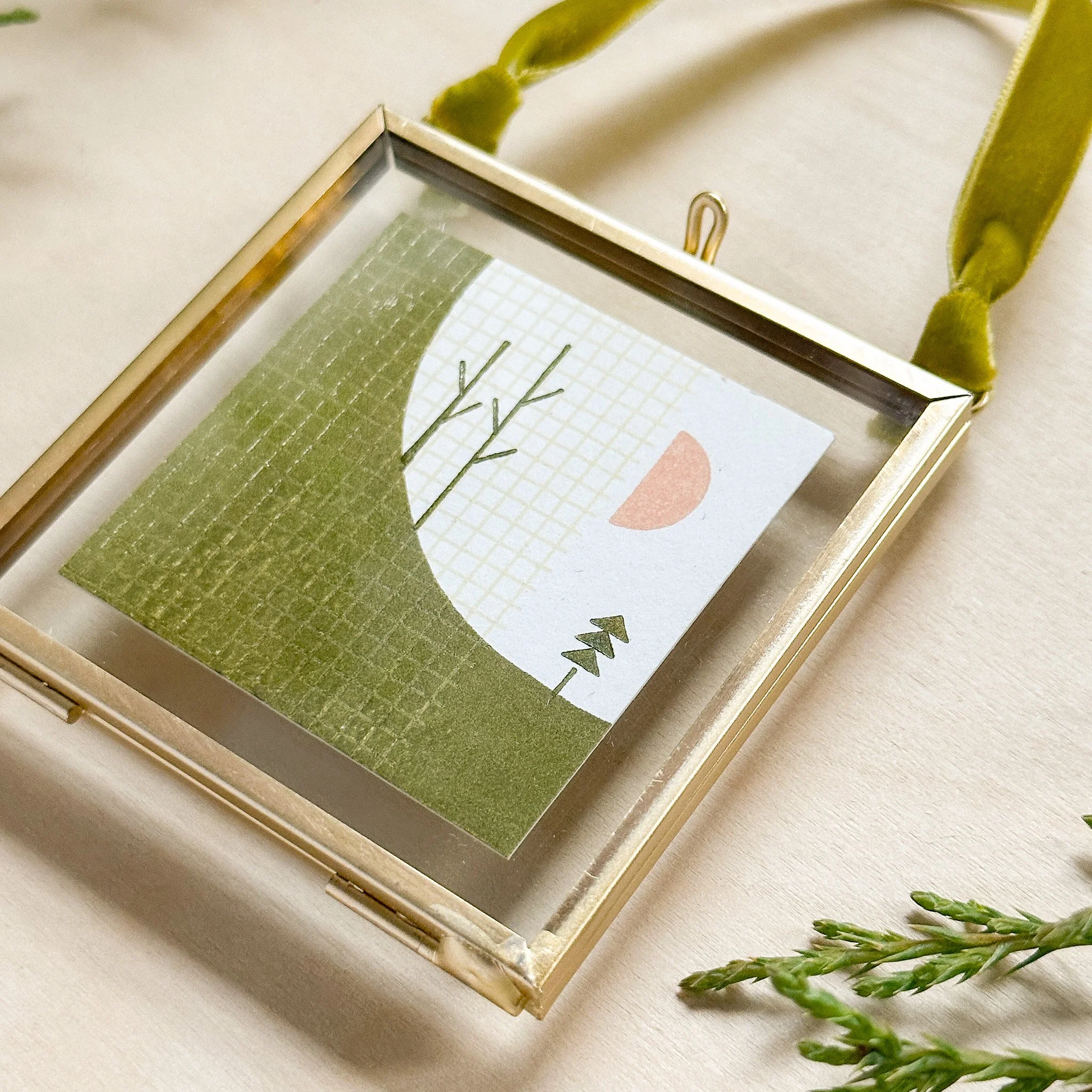 Square Petite Print 05