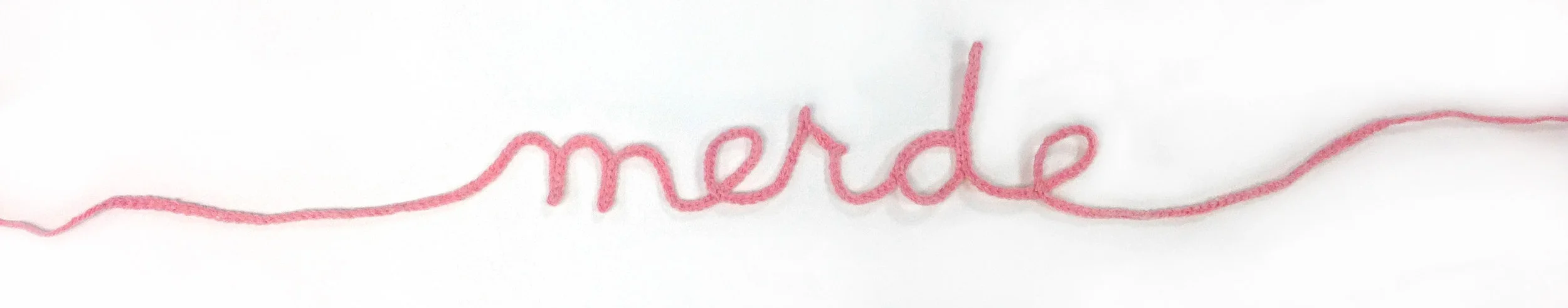 crochet merde_pink.jpg