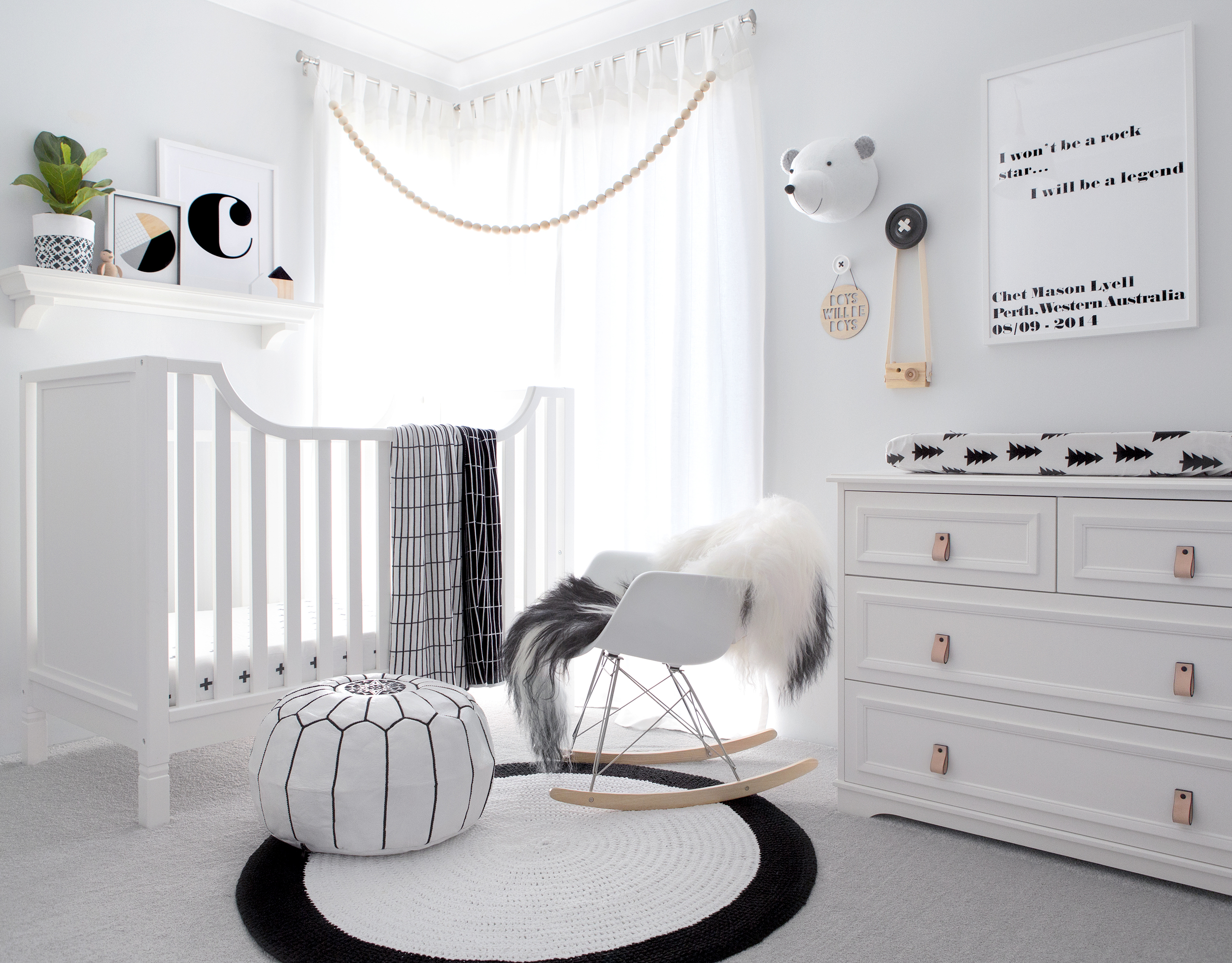 Room Tour @Oh.Eight.Oh.Nine — Mini Style