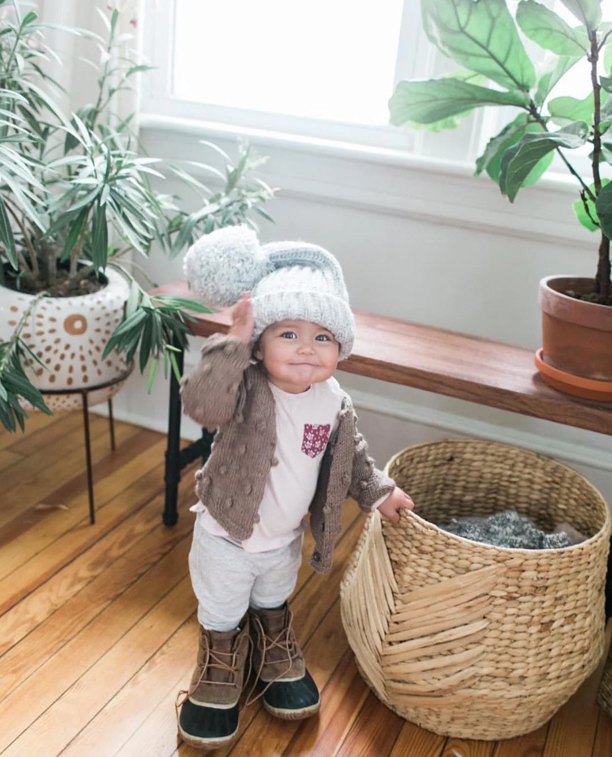 One to Follow | @VeronicaLolaPhoto