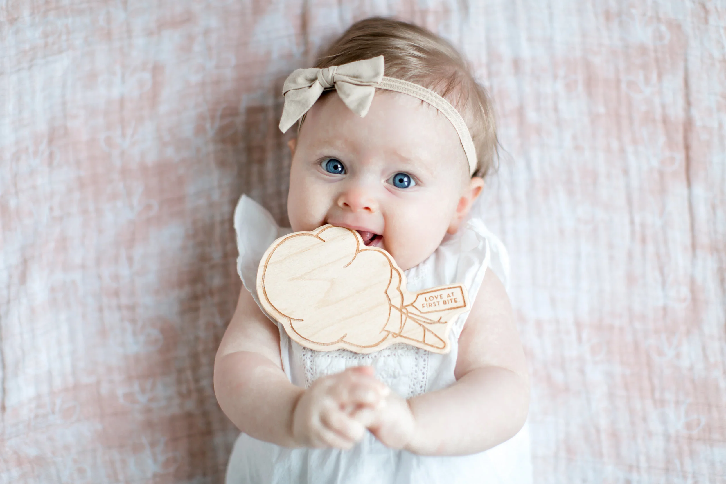 Lexy Pexy: Eco-Chic Modern Teethers + Toys | @MaryKonkin
