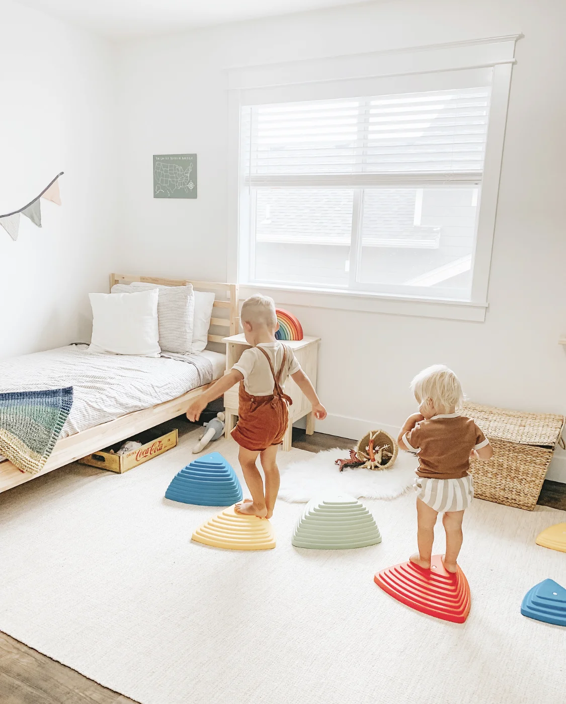 JumpOff Jo: Building Confidence in Balance and Coordination  | @EricaSuee