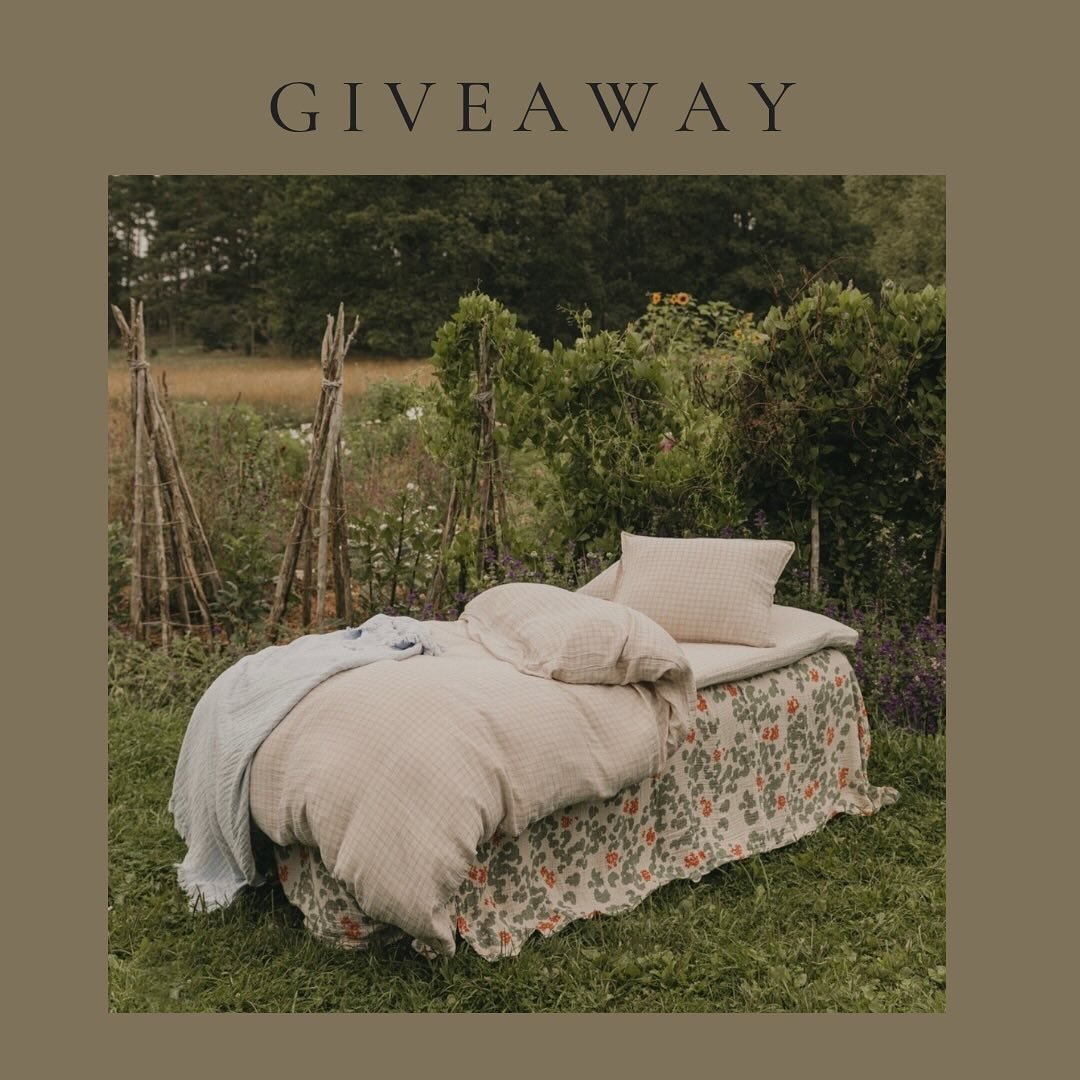 &mdash;&mdash; GIVEAWAY 🌿🌿🌿

@ministylemag + @garboandfriends have teamed up to #GIVEAWAY to one lucky winner $300 to  @garboandfriends

With focus on creativity and quality, Garbo&amp;Friends designs and produces d&eacute;cor, clothing, shoes and