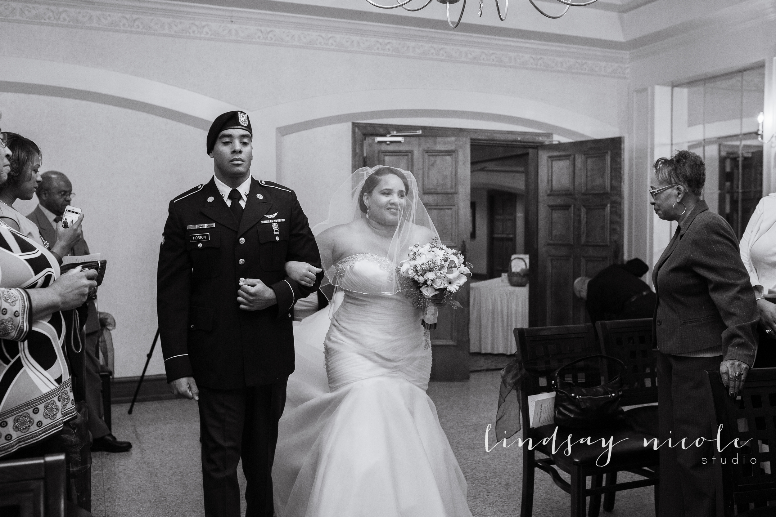 Sylvania_Ohio_Country_Club_Wedding_Carson-24.jpg