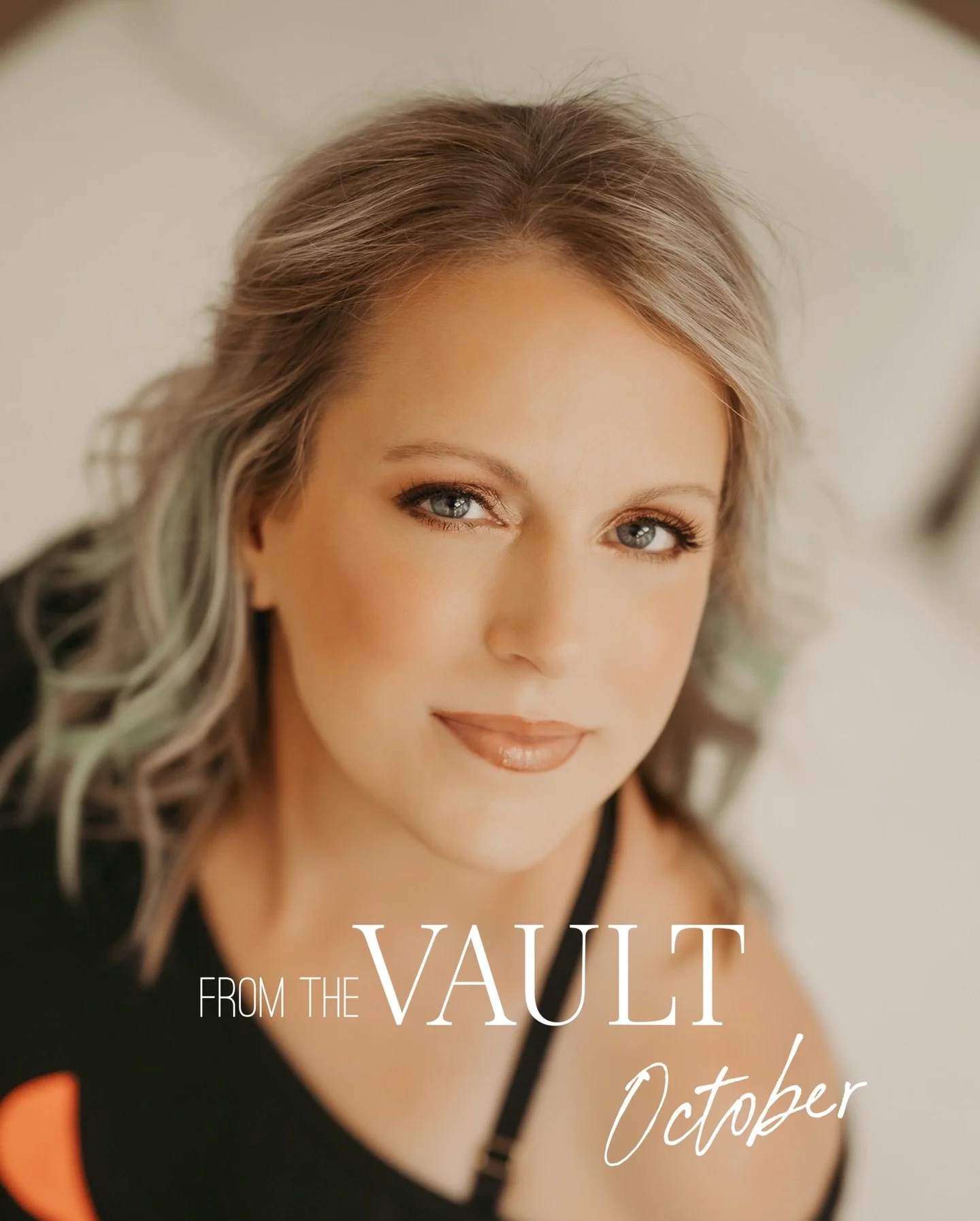 Finishing the Vault Series today. 😅 

October was SO good to me. After the most painful summer of my life, the change in season brought a shift in my personal life and some of my favorite clients of the year. 

We had fun 🎃, tried new things 🍯 and