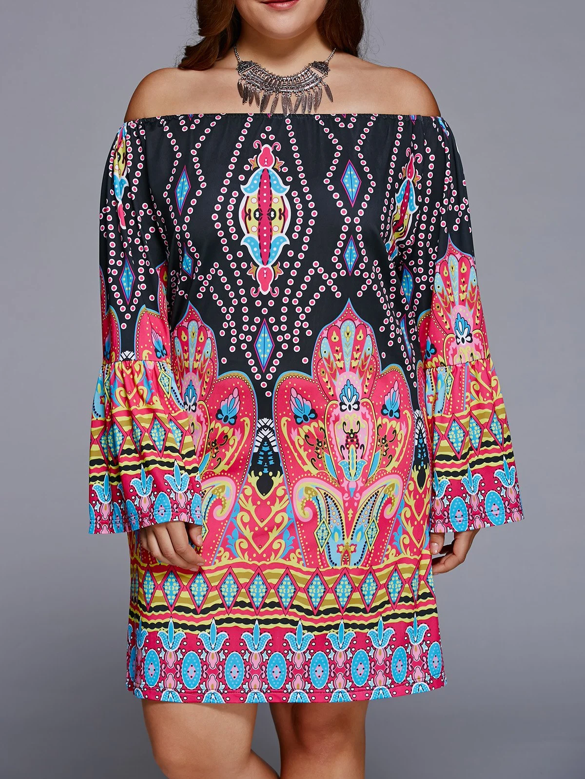 13 Colorful print plus size dresses