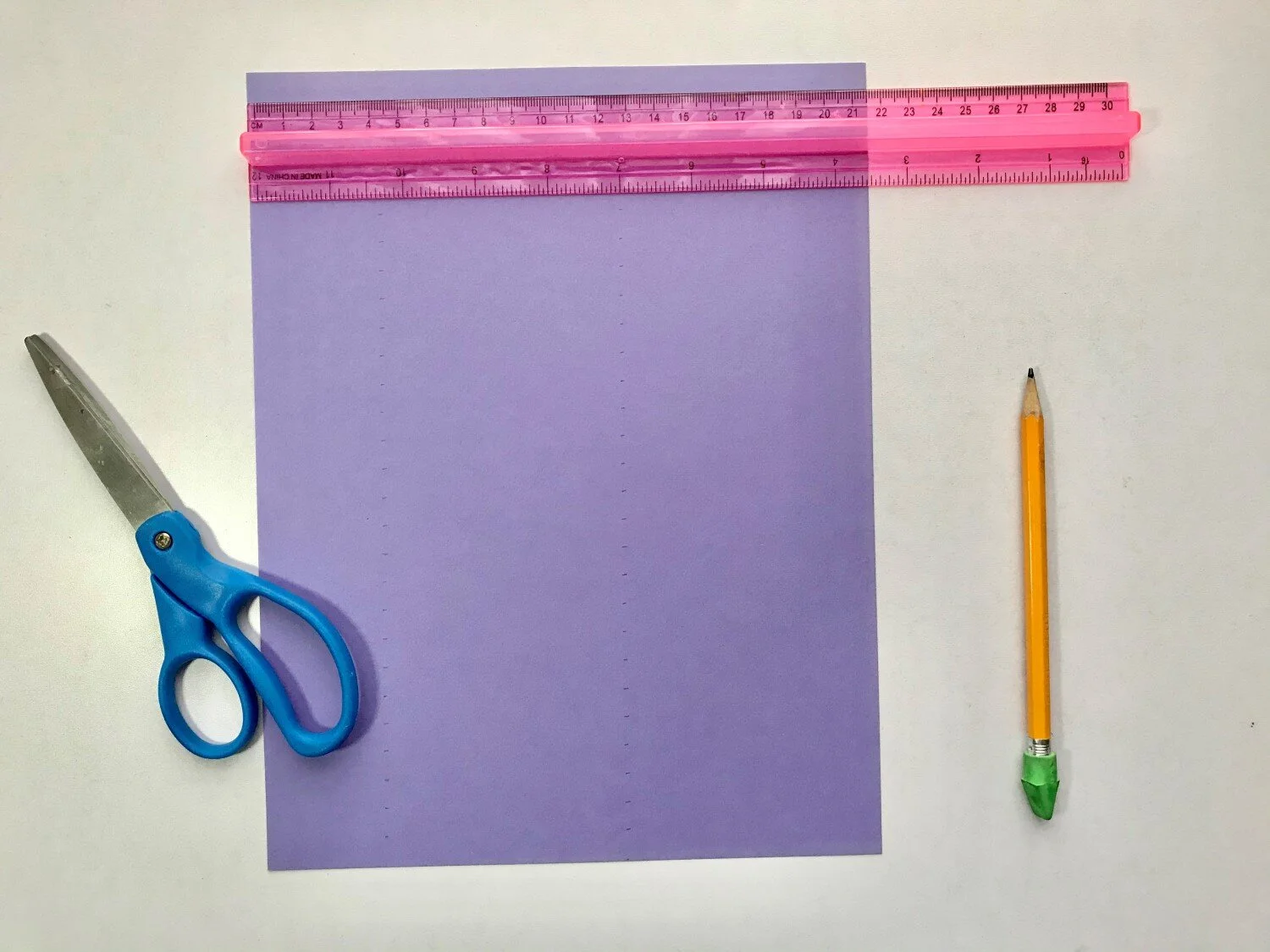 VOLUP2MakeupBrushorPencilHolderStepThreeCutting.jpg