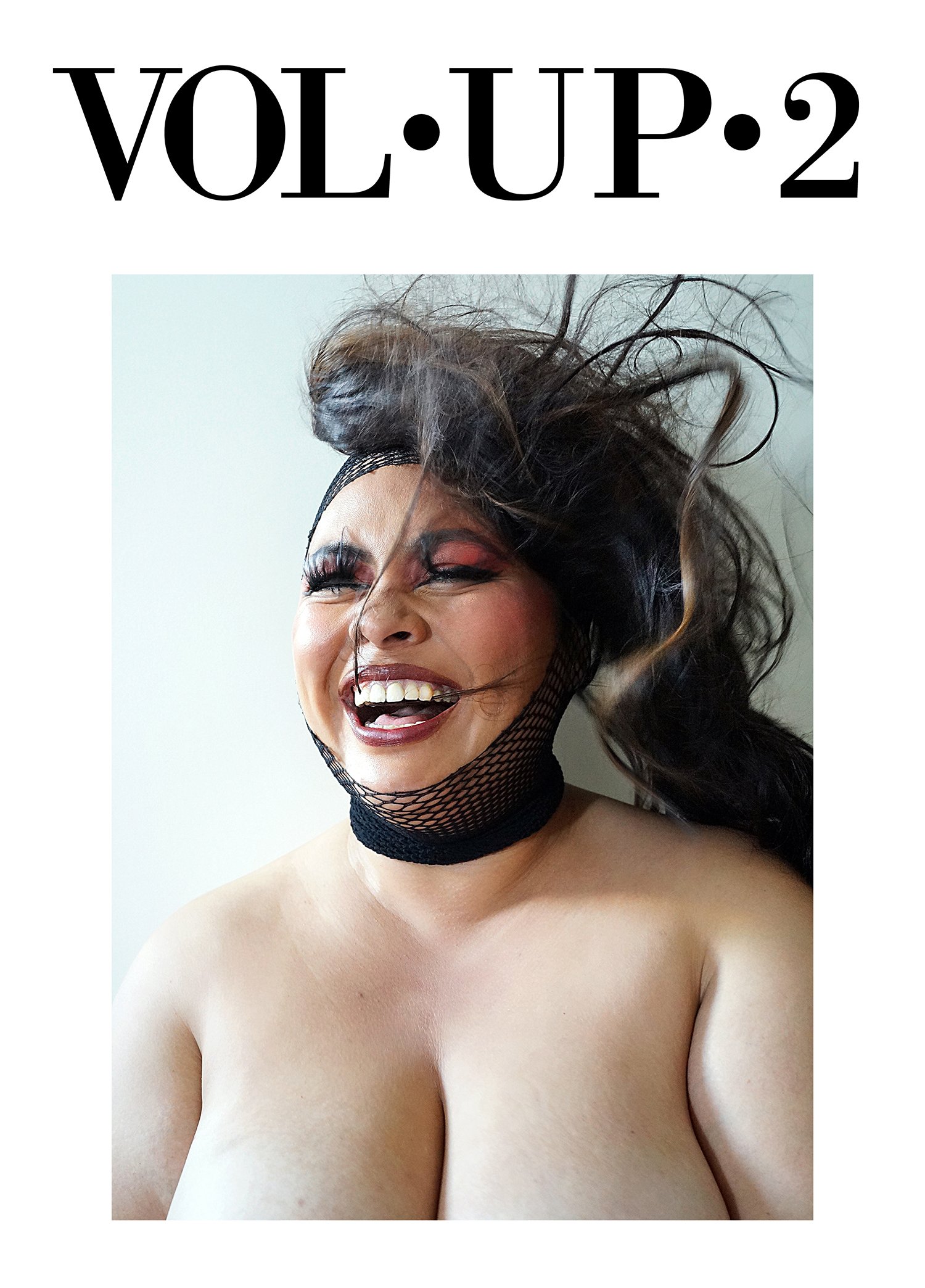 PLUS SIZE MODEL, BEAUTY