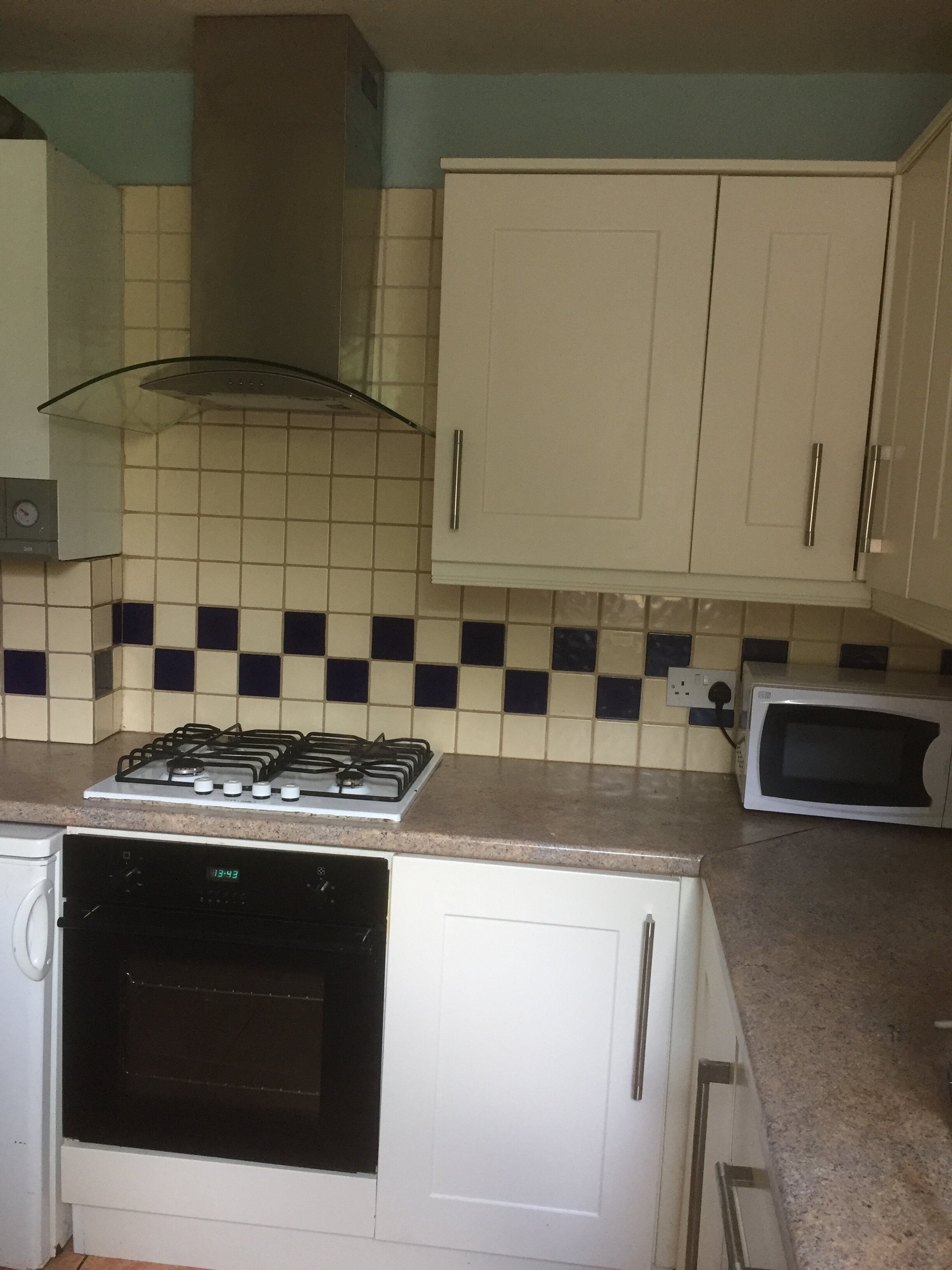 lidderdale kitchen 4.JPG