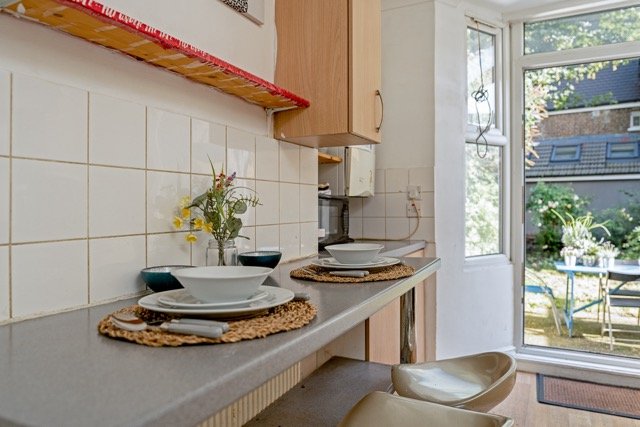 436SAR kitchen feature Medium.jpeg
