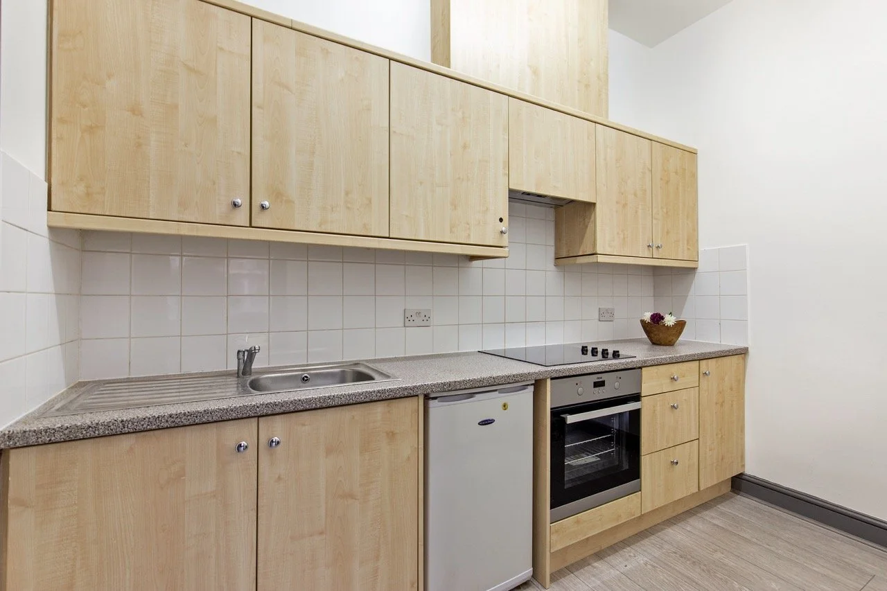 131QD_Room1Kitchen Large.jpeg