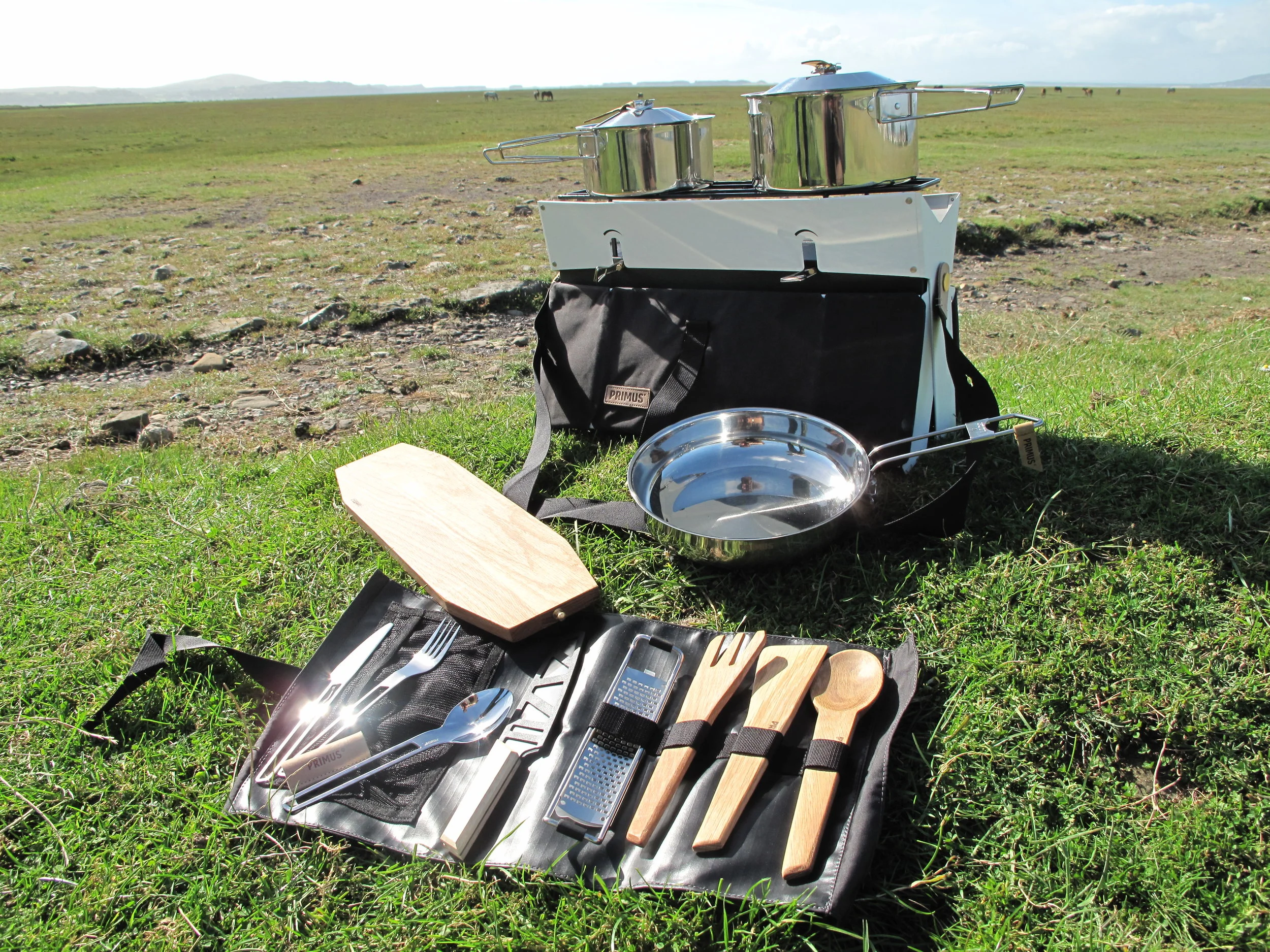 Primus Onja Stove Duo, complete with oak board and utensil roll, RRP £ 105