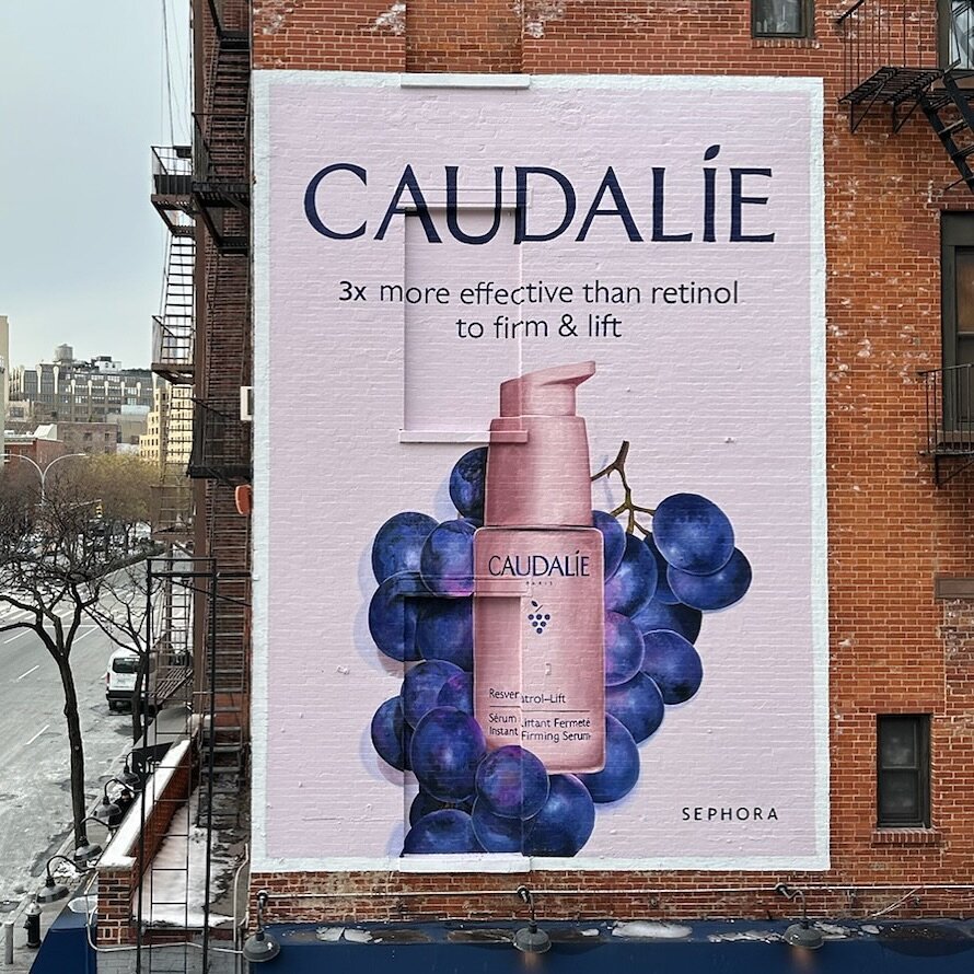 First billboard of the year w/ @caudalie  @sephora &amp; @heritageoutdoormedia Thx you to our artists Dean &amp; Julia for braving the elements to produce this colorful mural. 🤌 

#murals #billboard #advertising #newyorkart