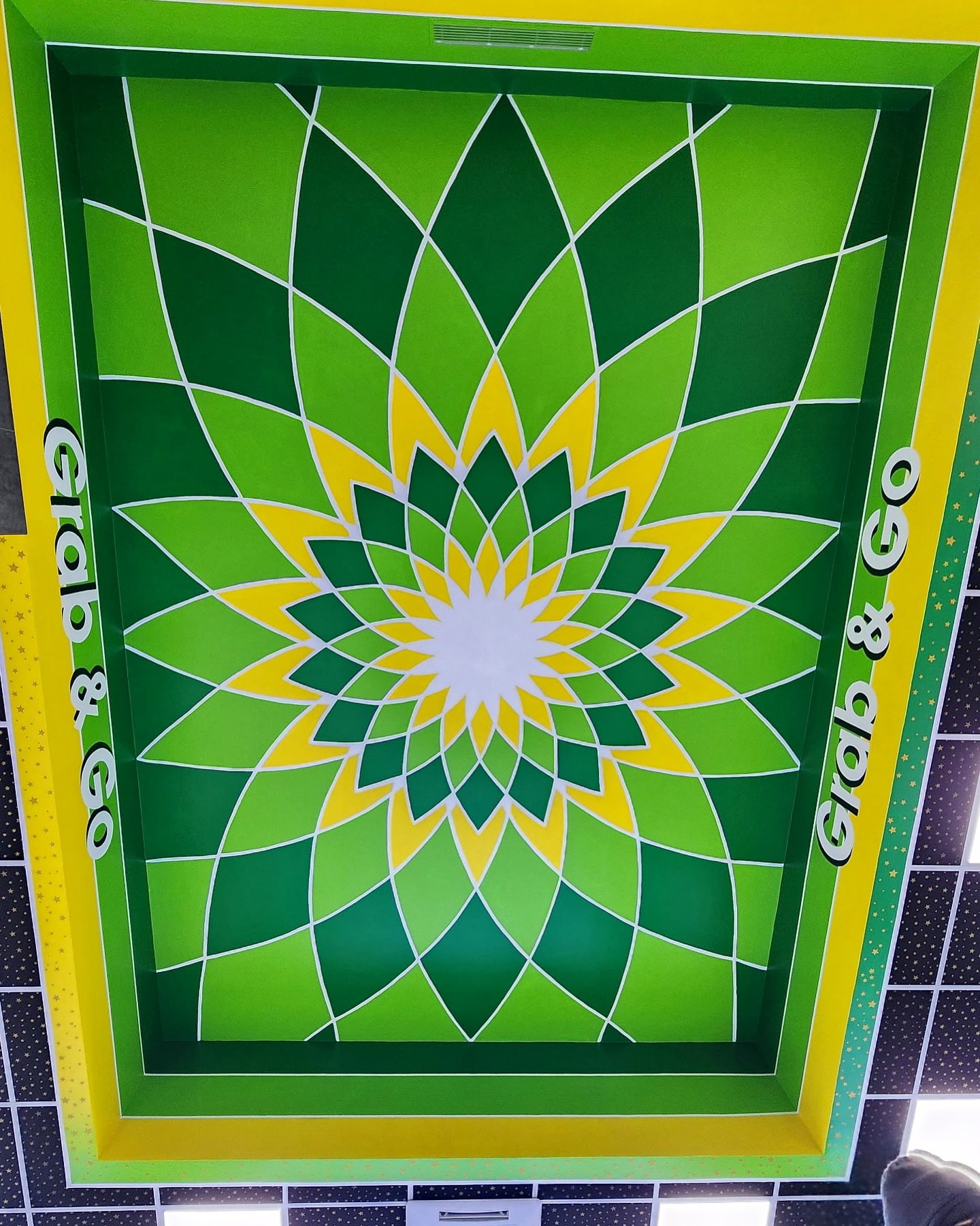 Funky hand painted ceiling for our friends at Astoria @bp_plc