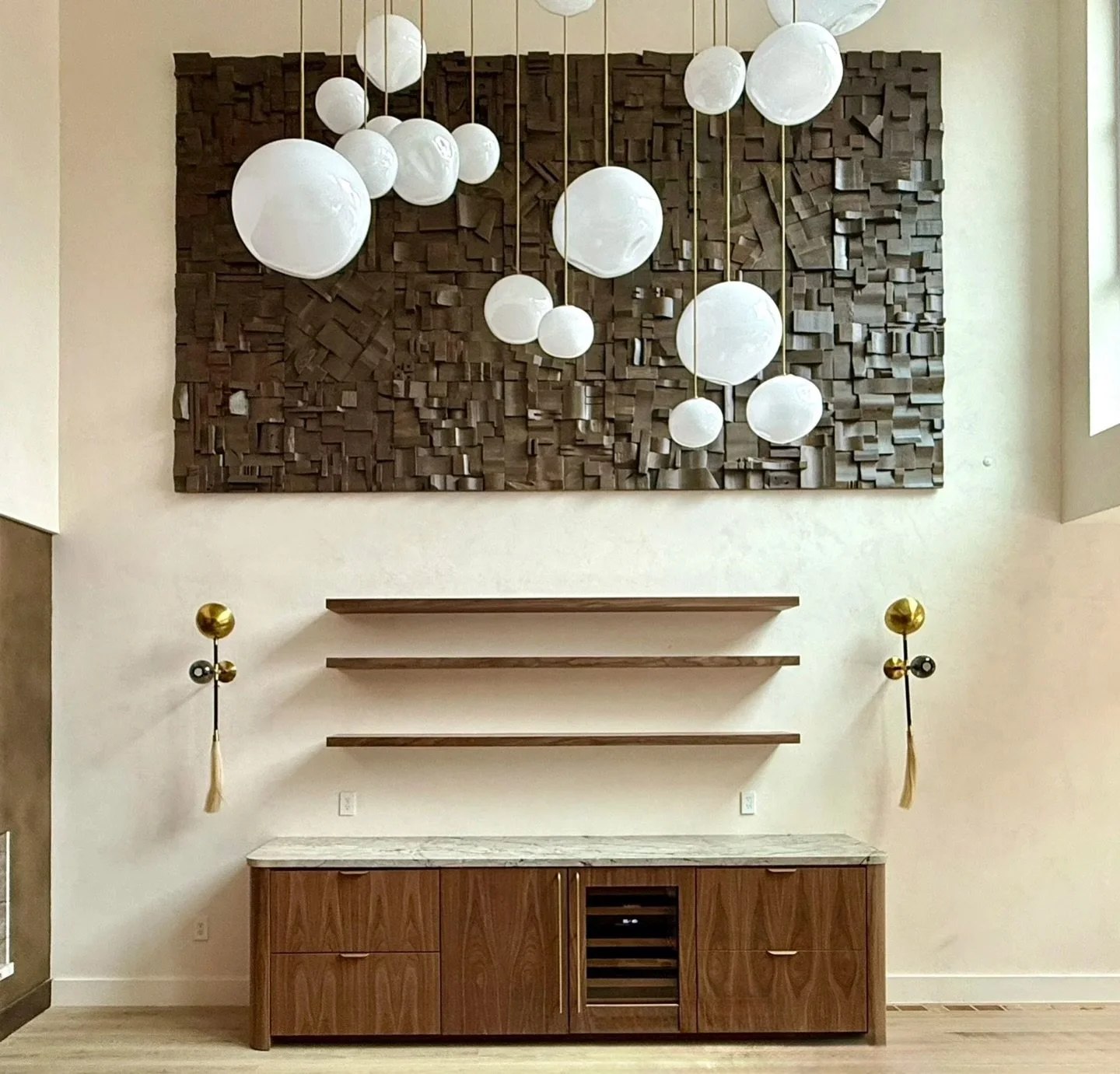 We had the pleasure of working alongside the incredibly talented @dichotomy_interiors on this stunning Brooklyn townhouse.

The walls throughout this space were finished in a traditional lime plaster technique to create a soft, organic texture with s