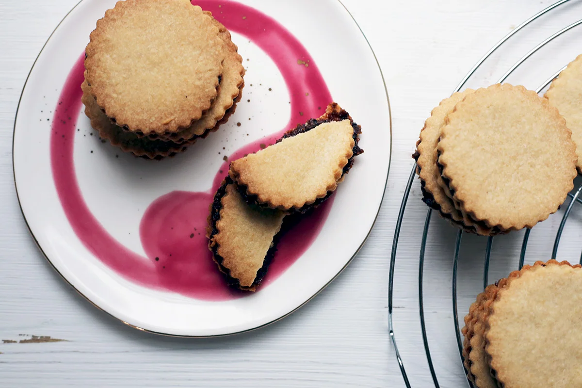 Fig Sandwich Cookies-3.jpg
