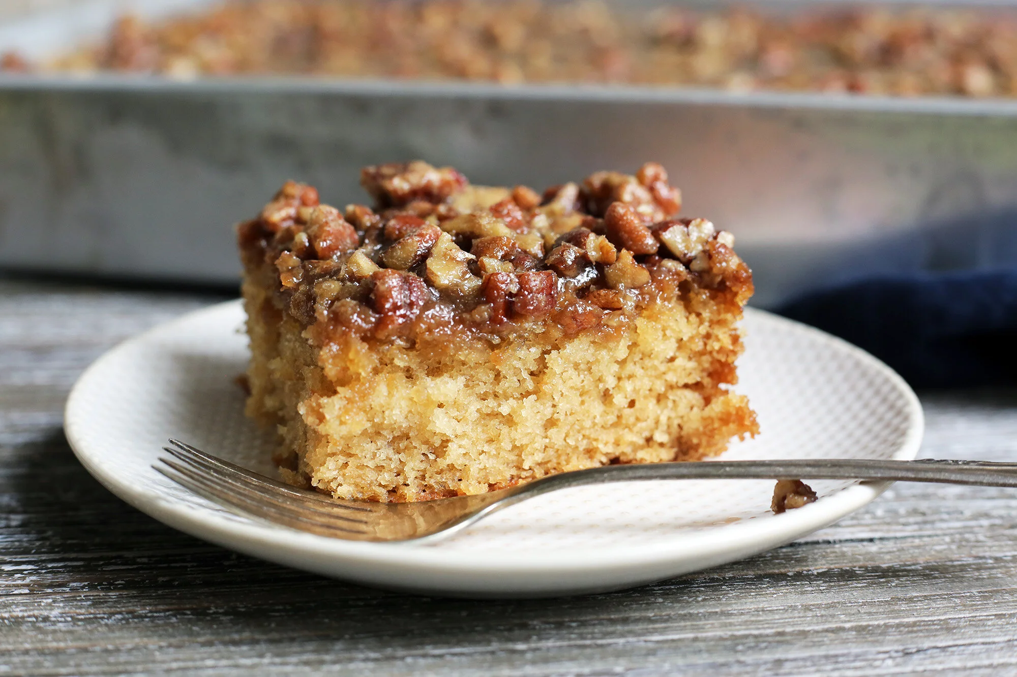 FARMHOUSE BUTTERMILK CAKE — 600 ACRES