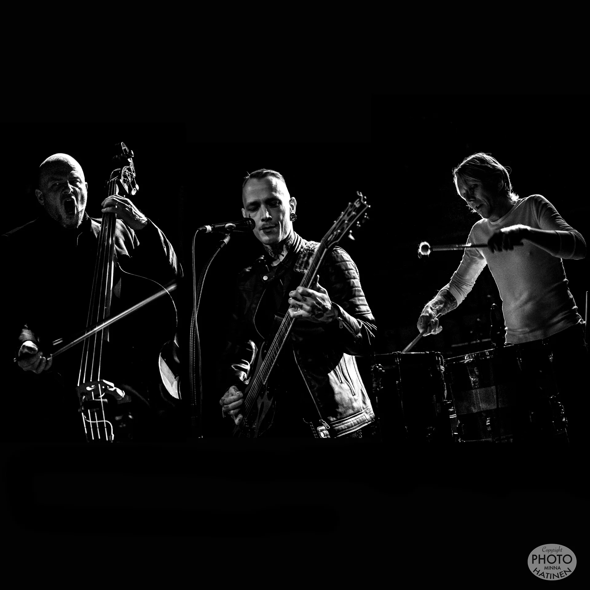 at the hollow bw CR.jpg