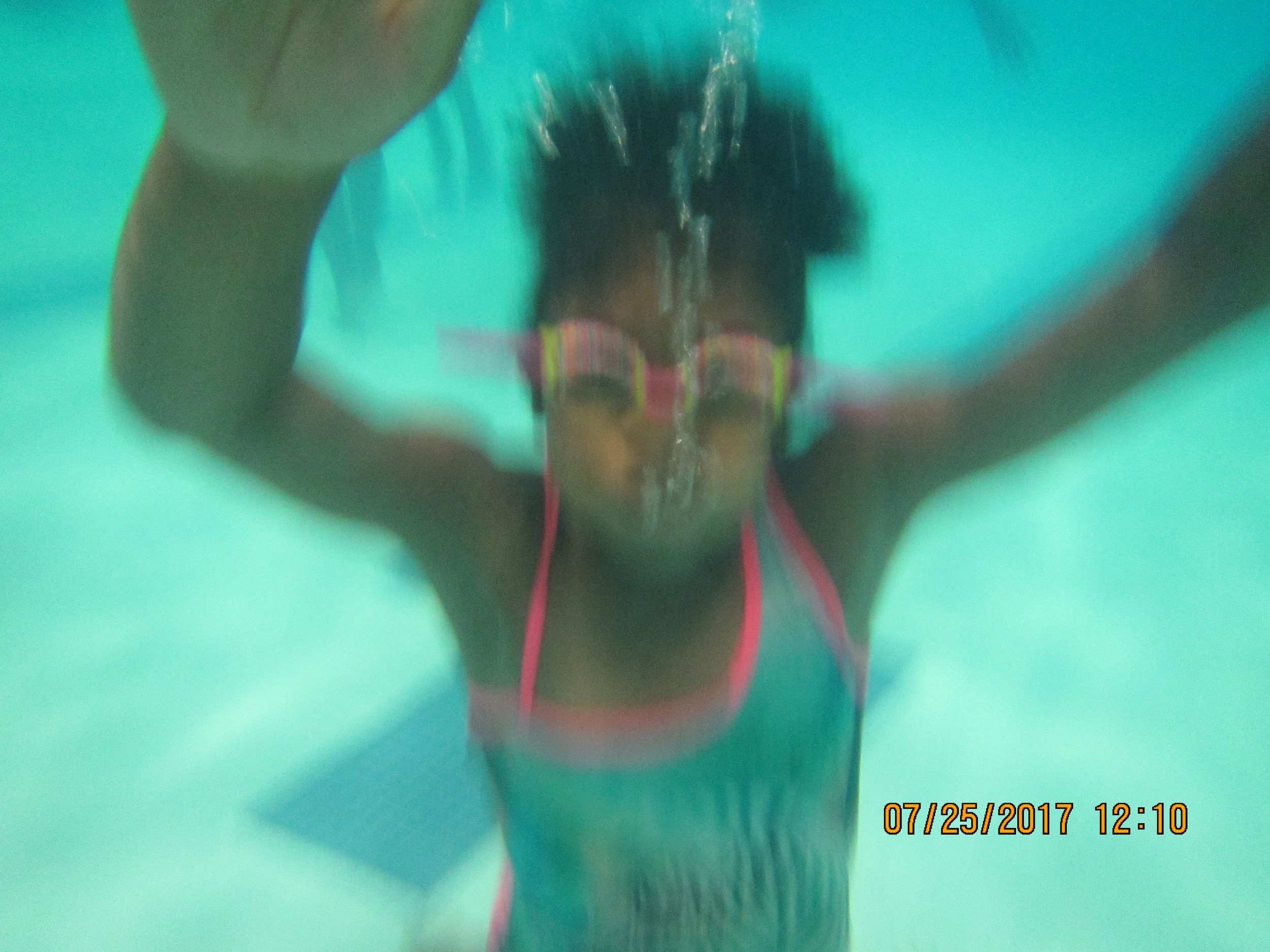 Amaya underwater.JPG