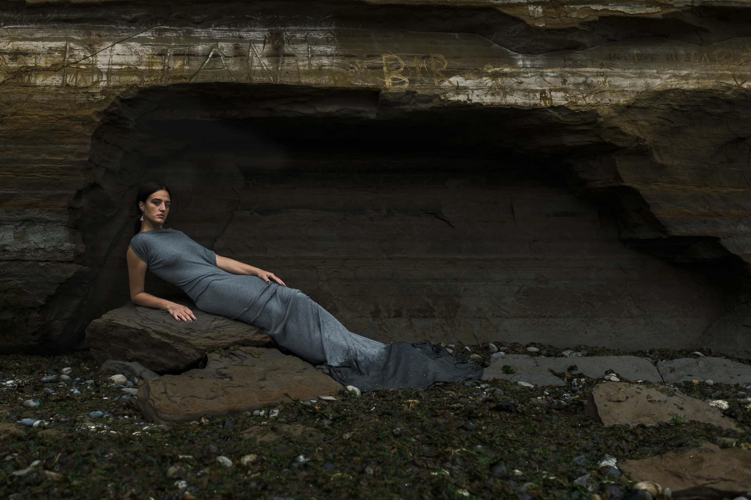 Wardrobe Stylist Photographer: Easton Richmond Model: Madeline Kragh