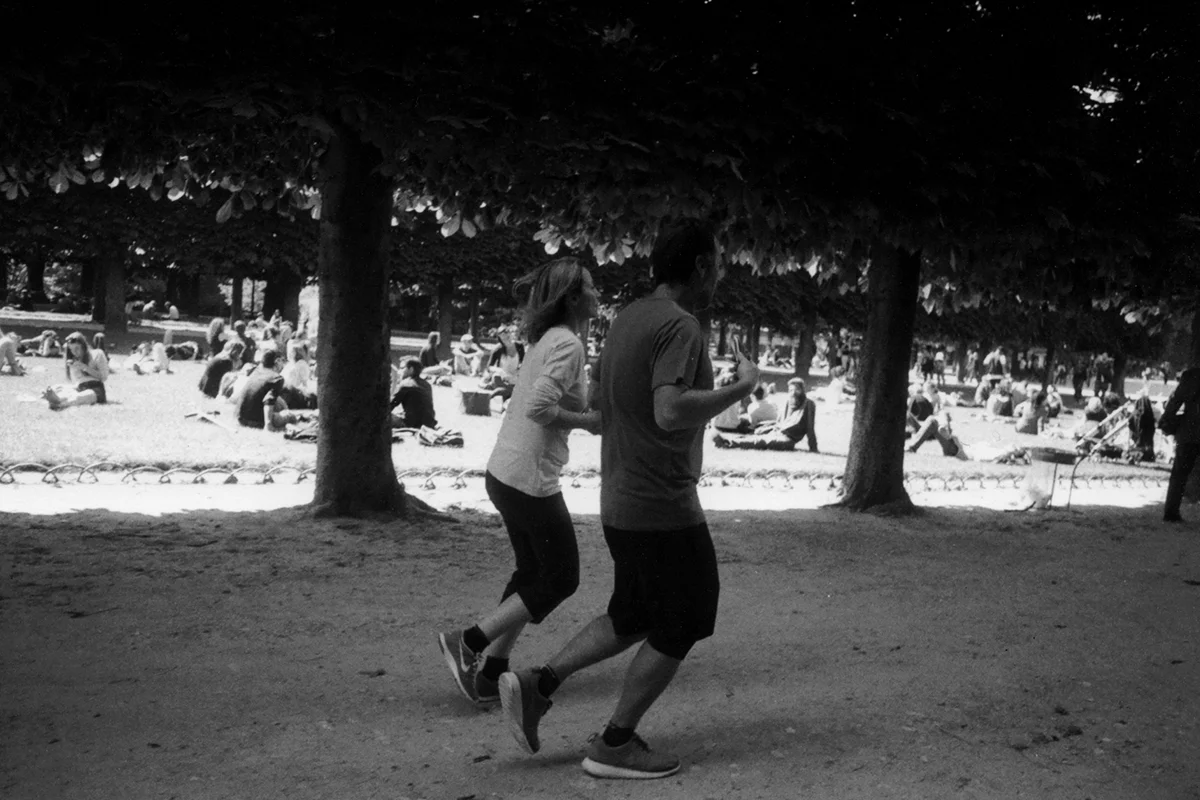 Paris - Jardin du Luxembourg - Joggers.jpg