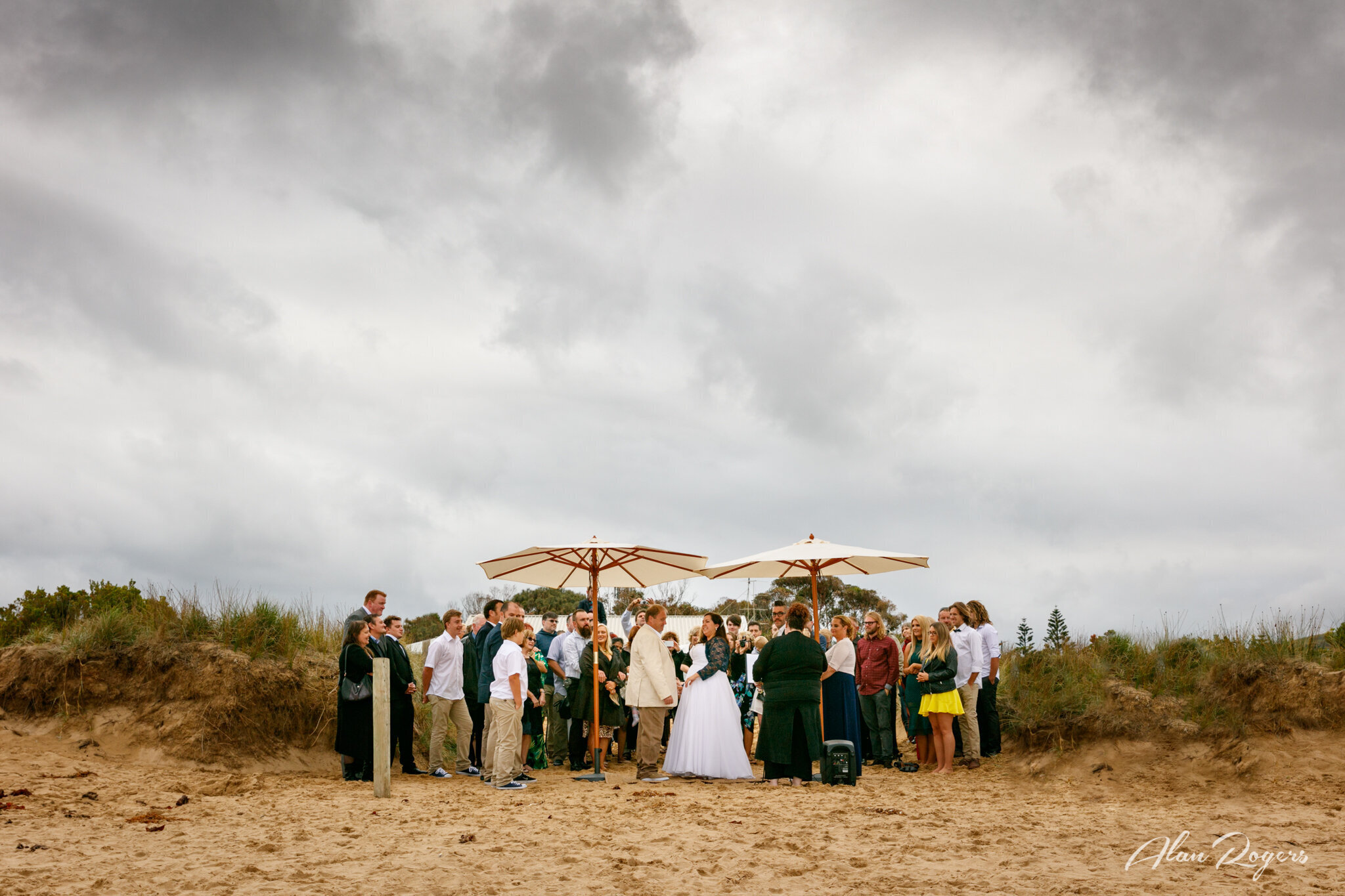 stormy-beach-wedding.jpg