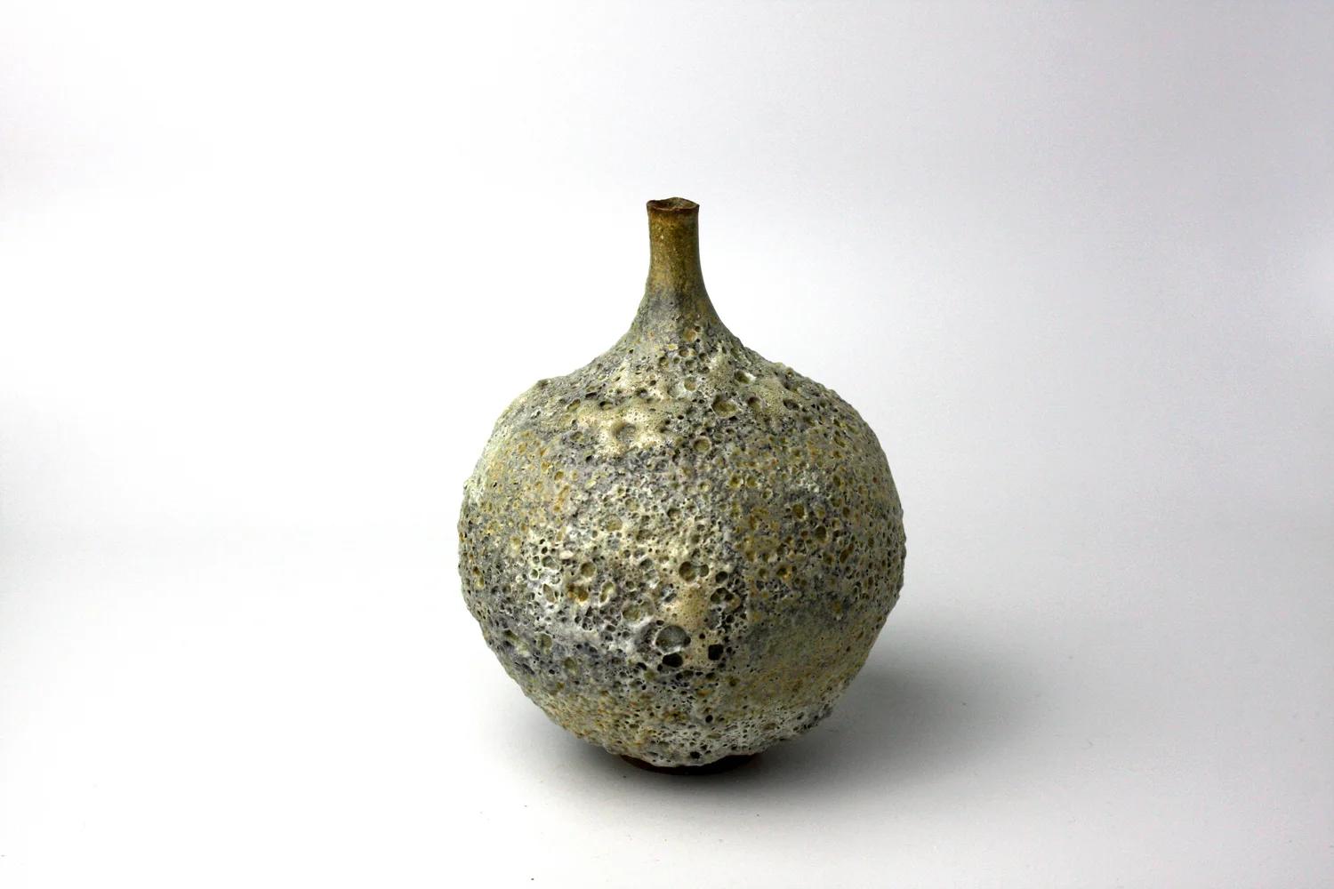  2013  4.5x3.75inches  glazed ceramic 