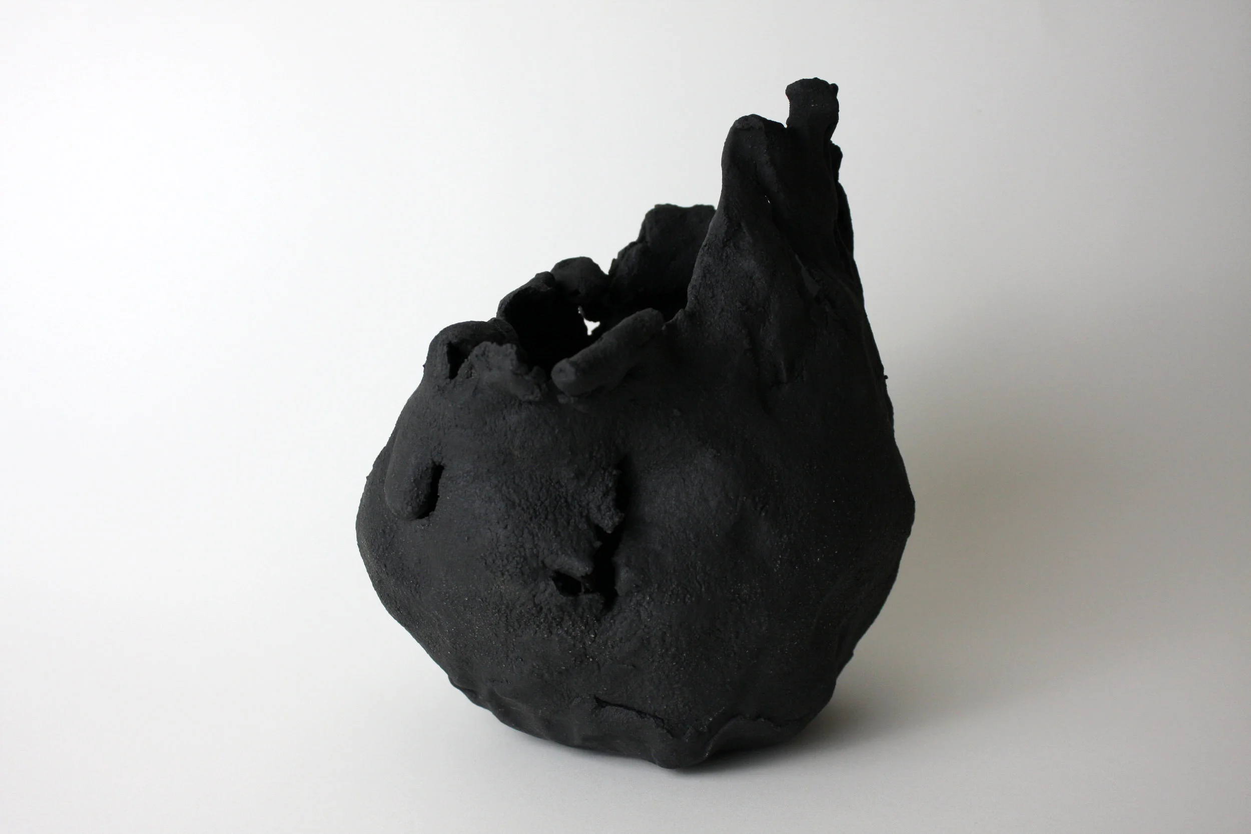  2017  8.5 x 8 x 7.25 inches  Glazed Ceramic 