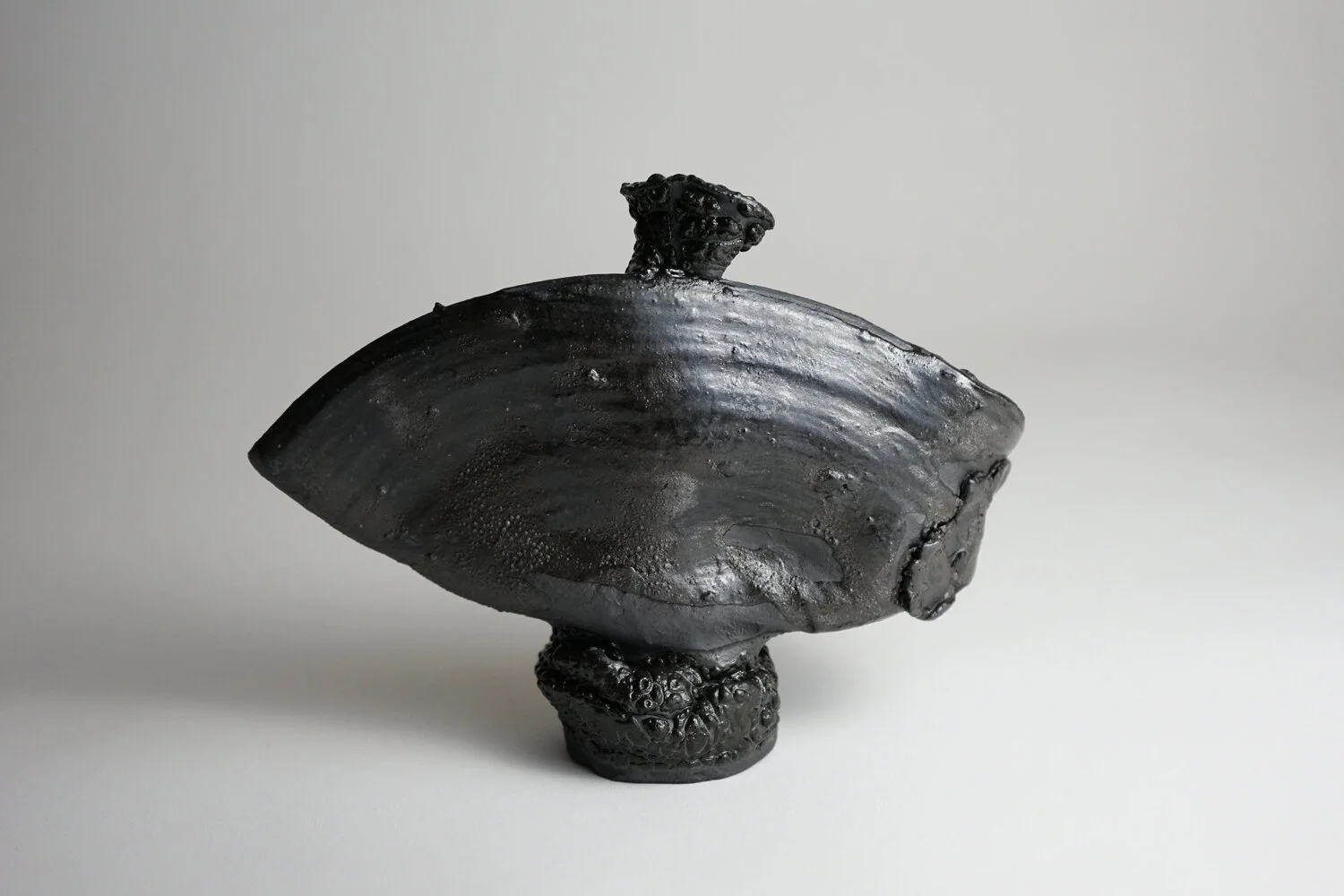  2019  5.5 x 7.5 x 3.5 inches   Glazed Ceramic 